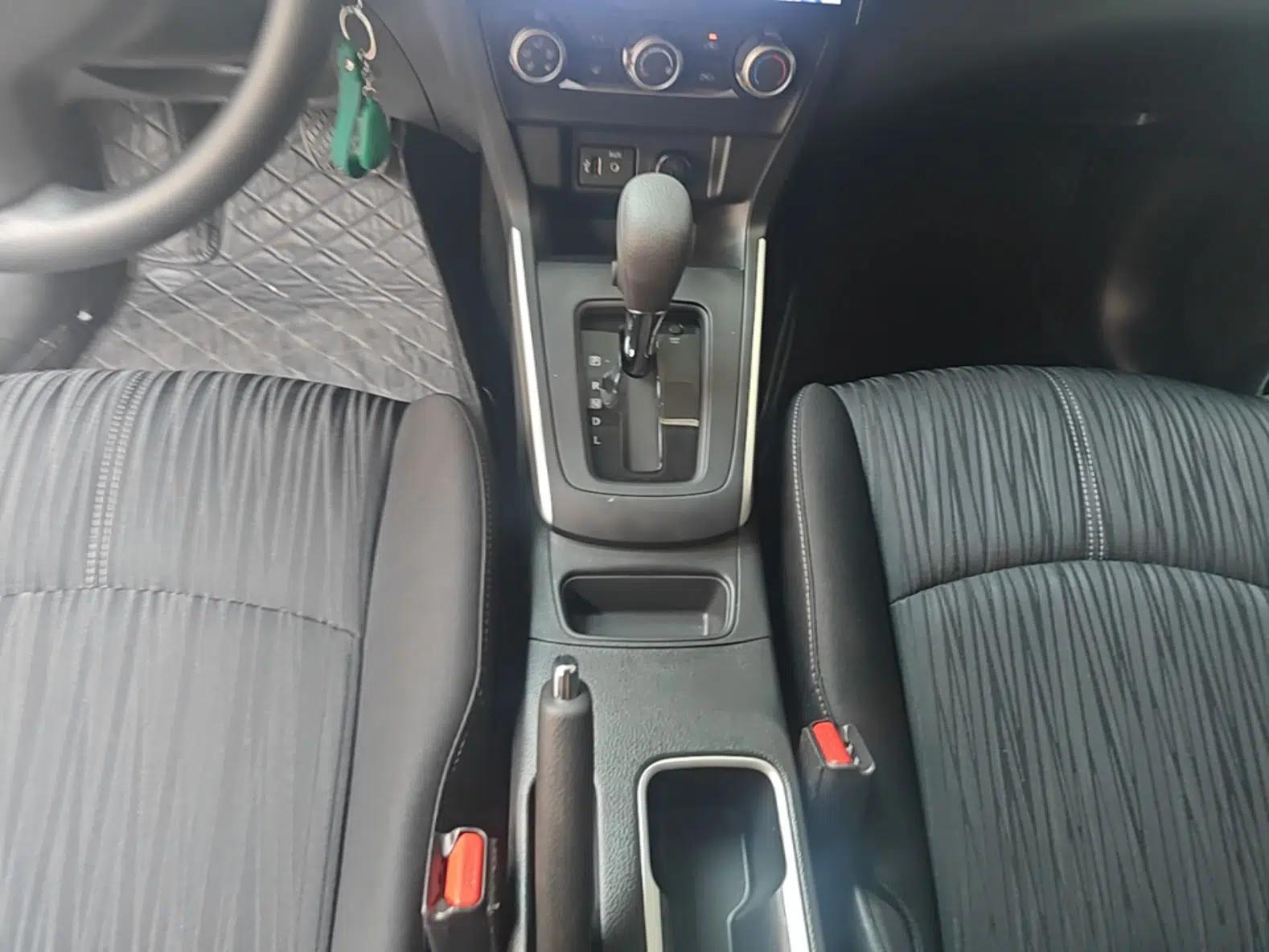 Nissan Sylphy 2022 Classic 1.6XE CVT Comfort Edition — миниатюра 16