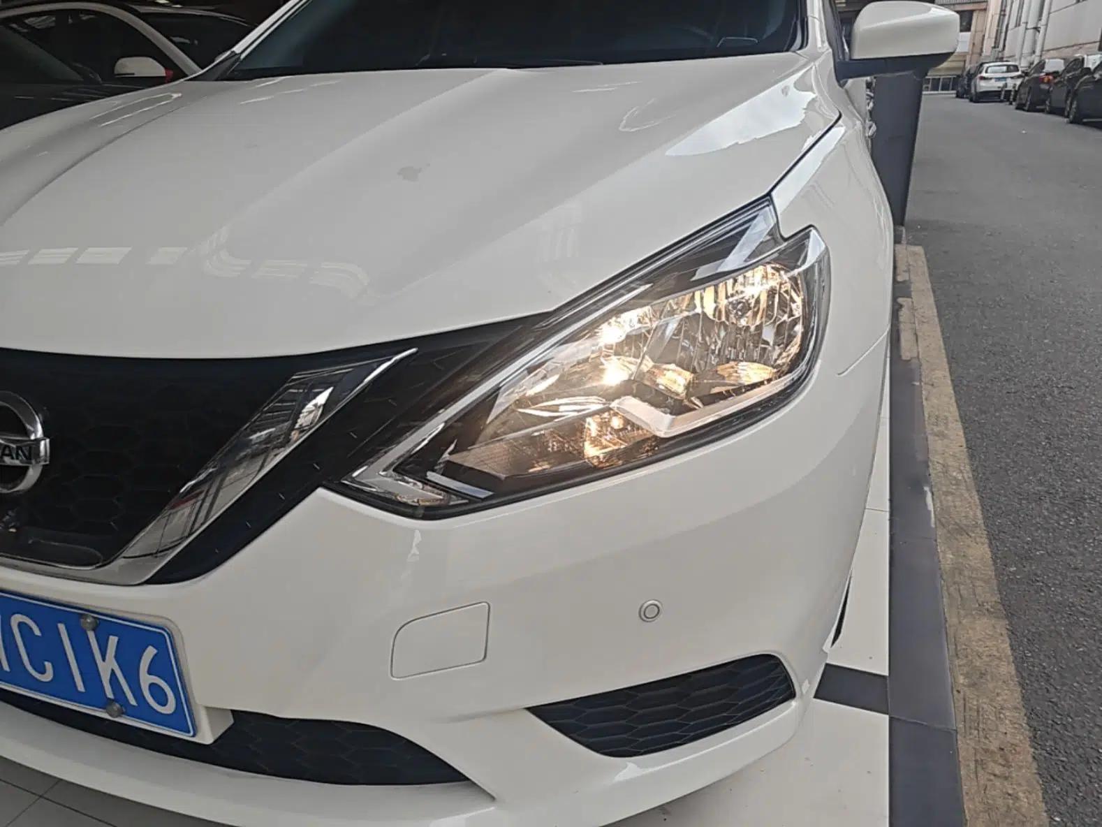 Nissan Sylphy 2022 Classic 1.6XE CVT Comfort Edition — миниатюра 8
