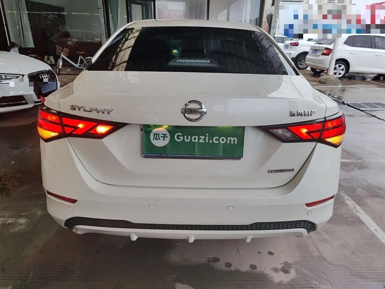 Nissan Sylphy 2020 1.6L XL CVT Enjoyment Edition — миниатюра 5