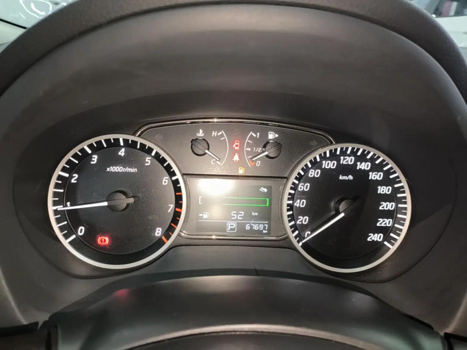 Nissan Sylphy 2021 Classic 1.6XL CVT Luxury Edition — миниатюра 19