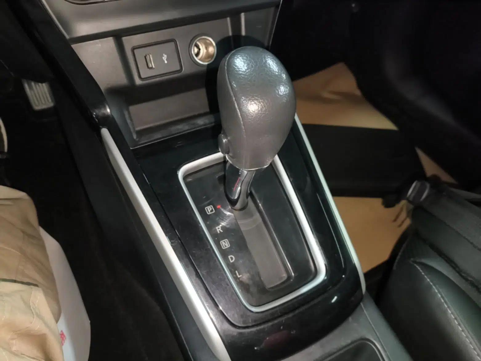 Nissan Sylphy 2021 Classic 1.6XL CVT Luxury Edition — миниатюра 21