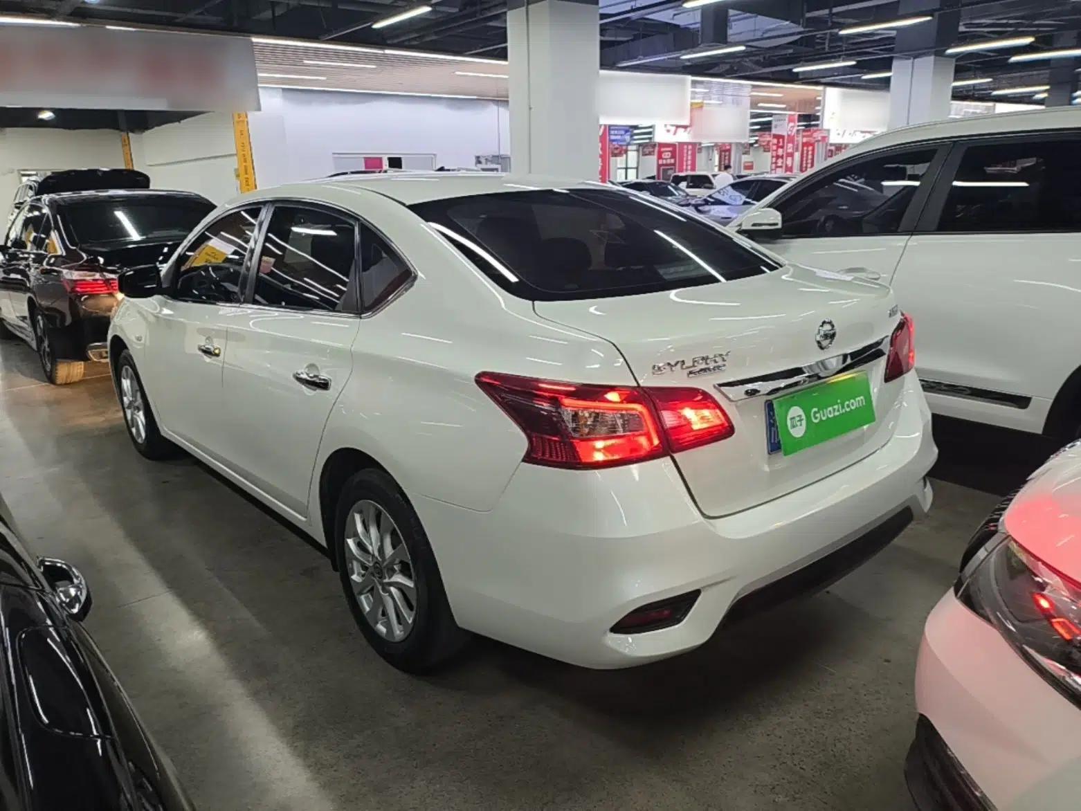 Nissan Sylphy 2021 Classic 1.6XL CVT Luxury Edition — миниатюра 4