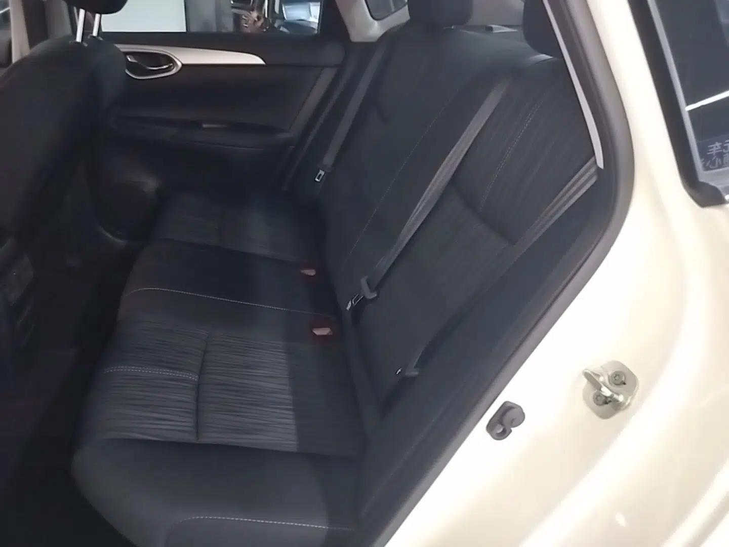 Nissan Sylphy 2022 Classic 1.6XE CVT Comfort Edition — миниатюра 20