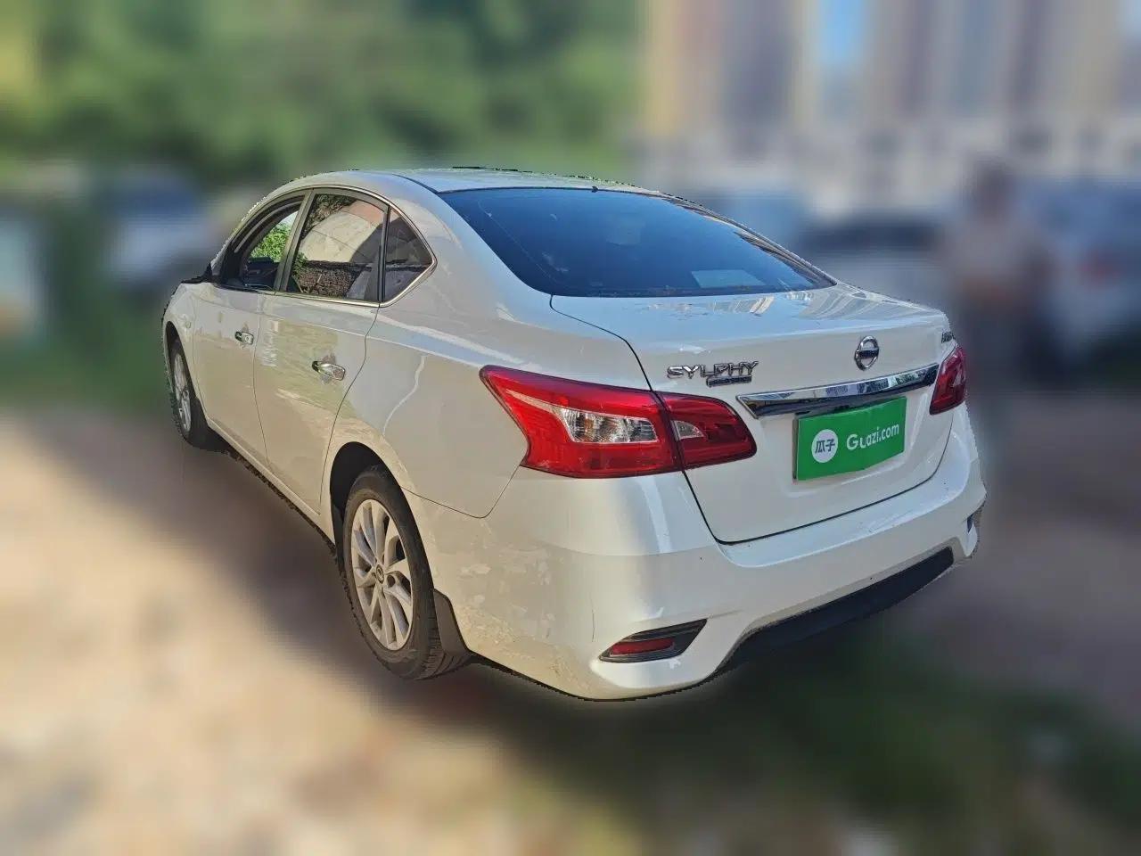 Nissan Sylphy 2019 Classic 1.6XL CVT Luxury Edition — миниатюра 4