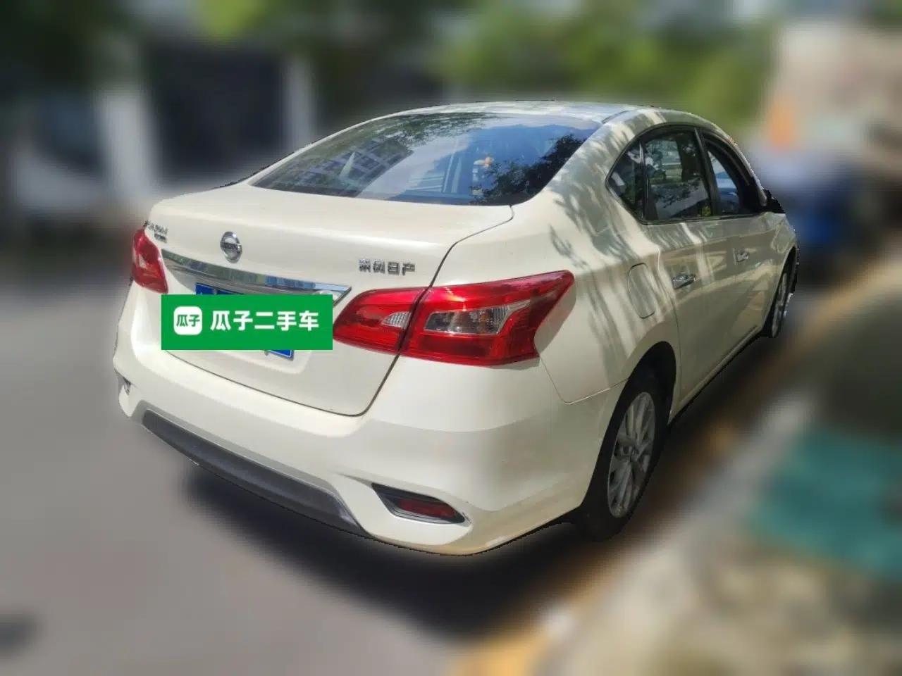 Nissan Sylphy 2024 Classic 1.6XE+ CVT Large-Screen Version — миниатюра 6