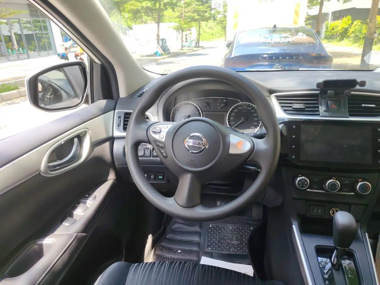 Nissan Sylphy 2024 Classic 1.6XE+ CVT Large-Screen Version — миниатюра 10
