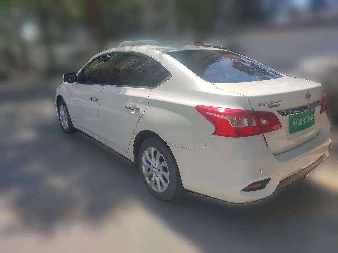 Nissan Sylphy 2022 Classic 1.6XL CVT Luxury Edition — миниатюра 4