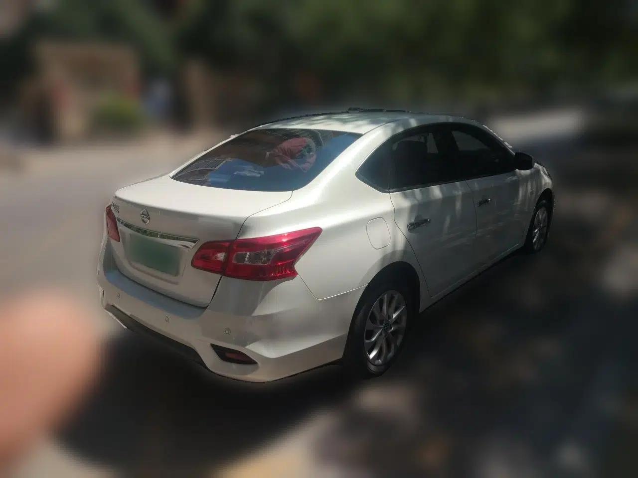 Nissan Sylphy 2022 Classic 1.6XL CVT Luxury Edition — миниатюра 6
