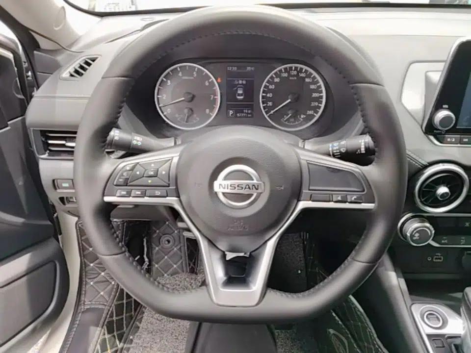 Nissan Sylphy 2020 1.6L XL CVT Enjoyment Edition — миниатюра 13