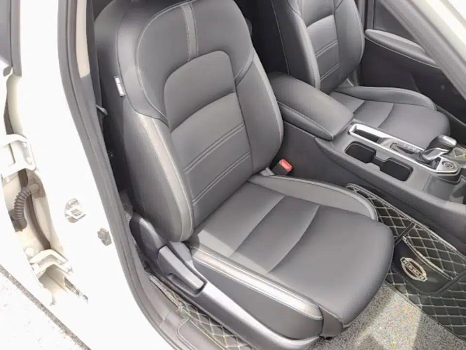 Nissan Sylphy 2020 1.6L XL CVT Enjoyment Edition — миниатюра 19