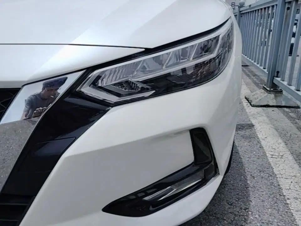 Nissan Sylphy 2020 1.6L XL CVT Enjoyment Edition — миниатюра 8