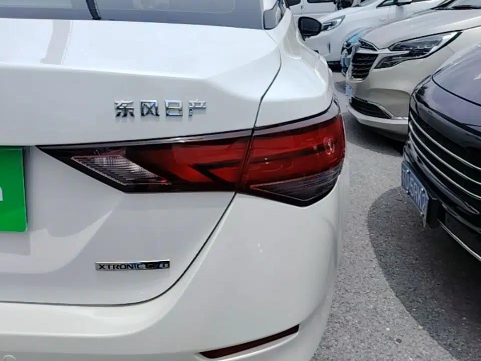 Nissan Sylphy 2020 1.6L XL CVT Enjoyment Edition — миниатюра 9