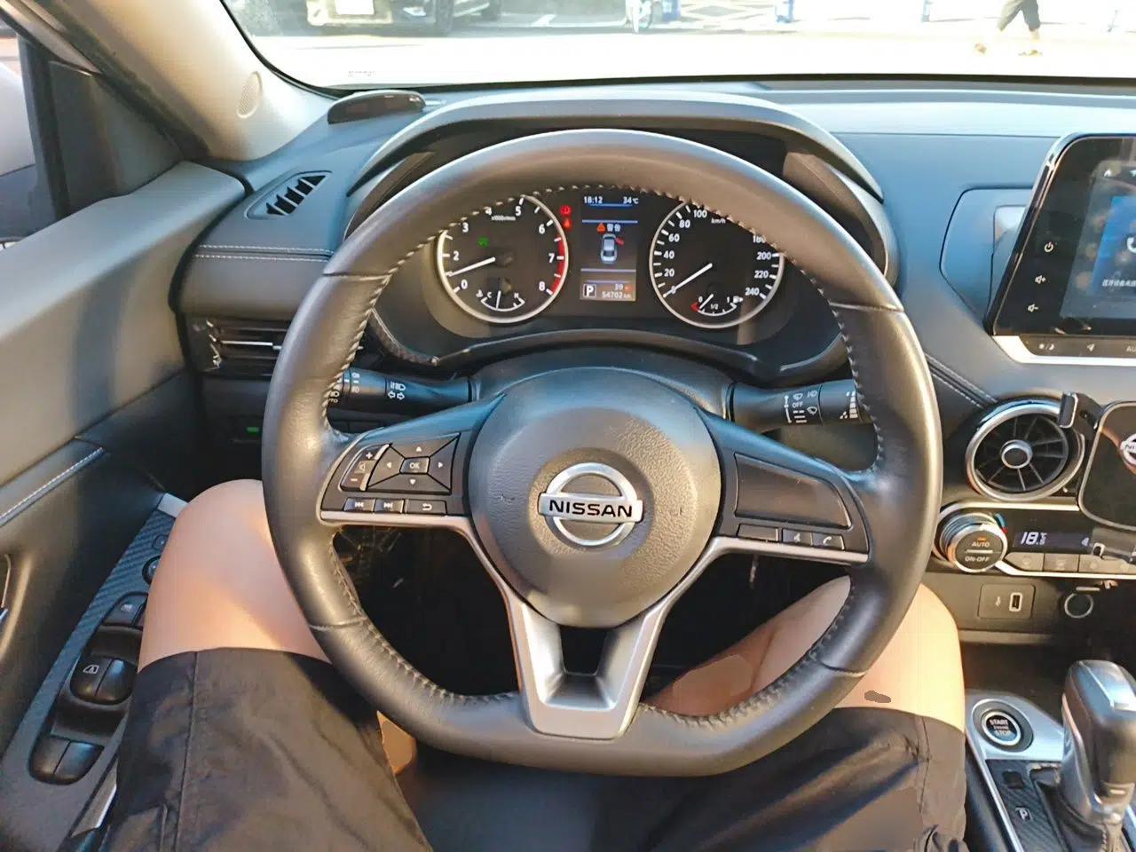 Nissan Sylphy 2021 1.6L XL CVT Enjoyment Edition — миниатюра 10