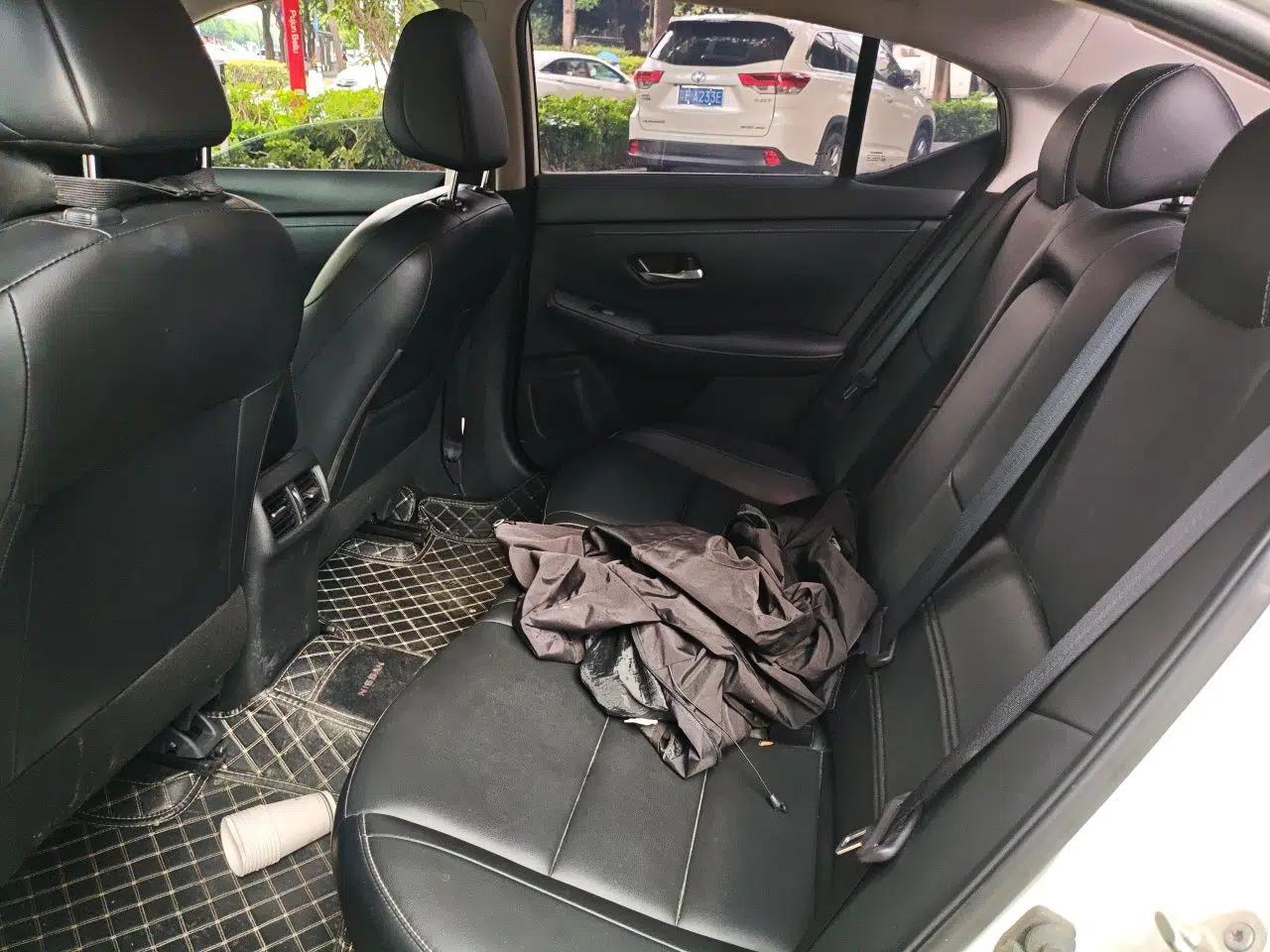 Nissan Sylphy 2020 Revised 1.6L XL CVT Enjoyment Edition — миниатюра 17