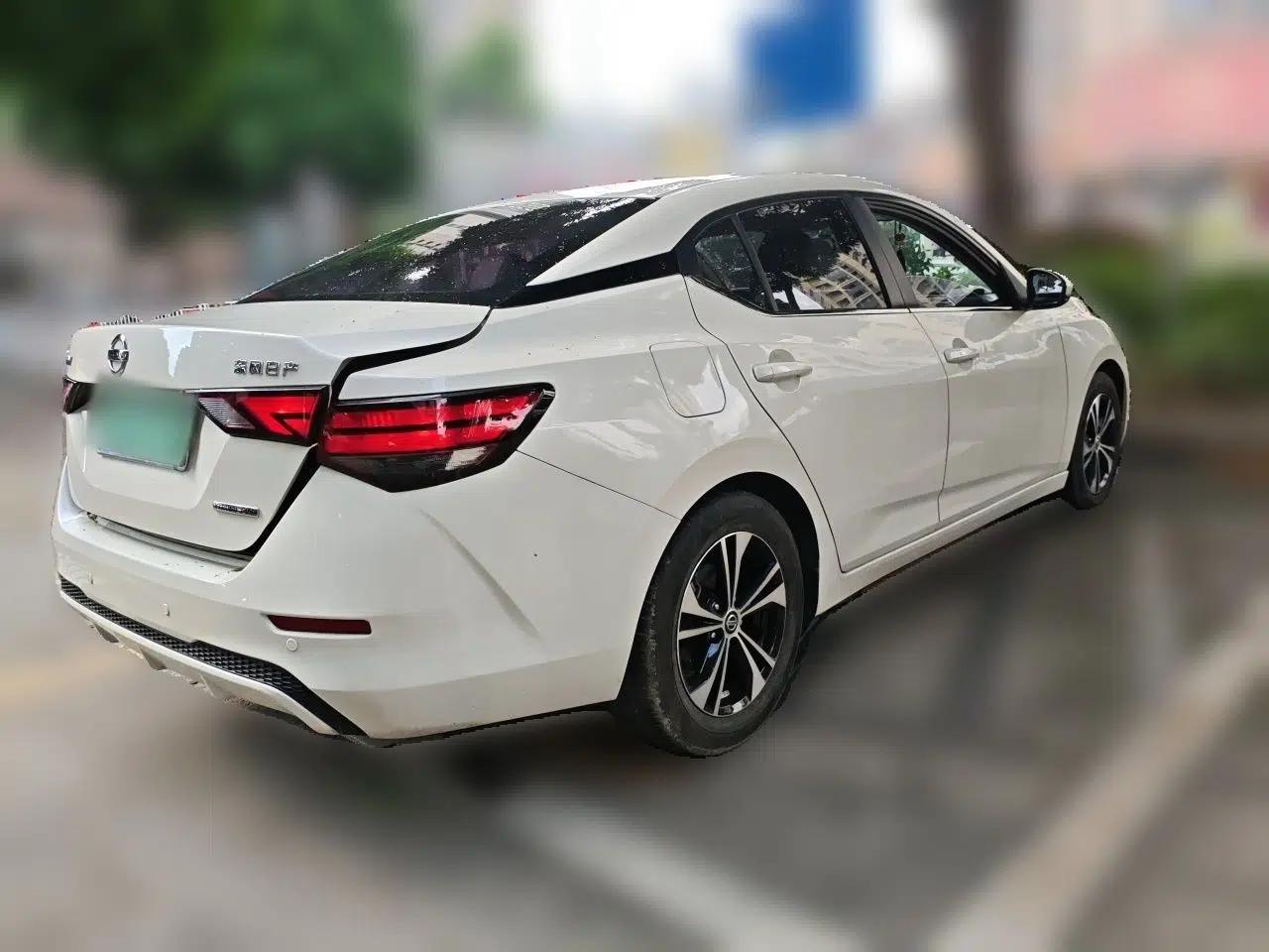 Nissan Sylphy 2020 Revised 1.6L XL CVT Enjoyment Edition — миниатюра 6