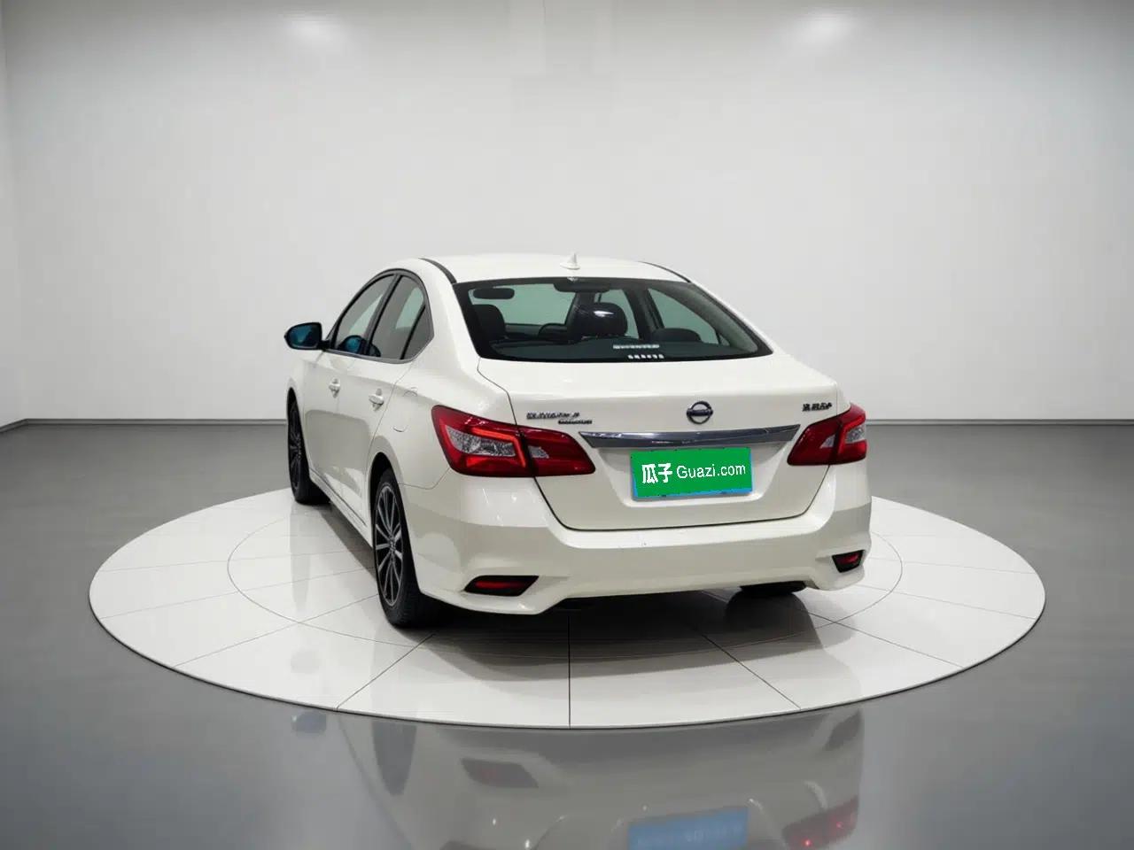 Nissan Sylphy 2022 Classic 1.6XL CVT Luxury Edition — миниатюра 5