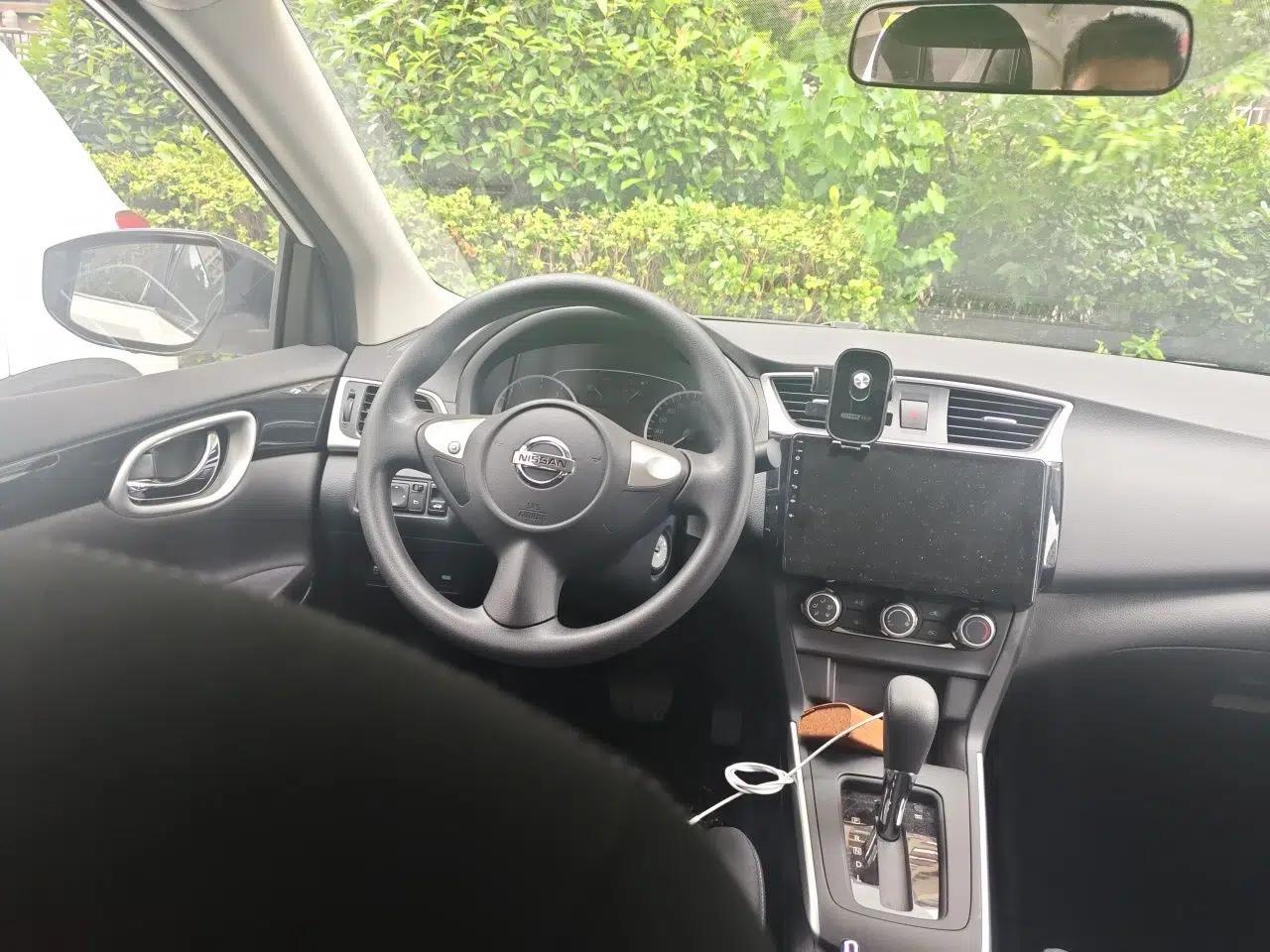 Nissan Sylphy 2024 Facelifted Three Classic 1.6XE CVT Comfort Edition — миниатюра 7