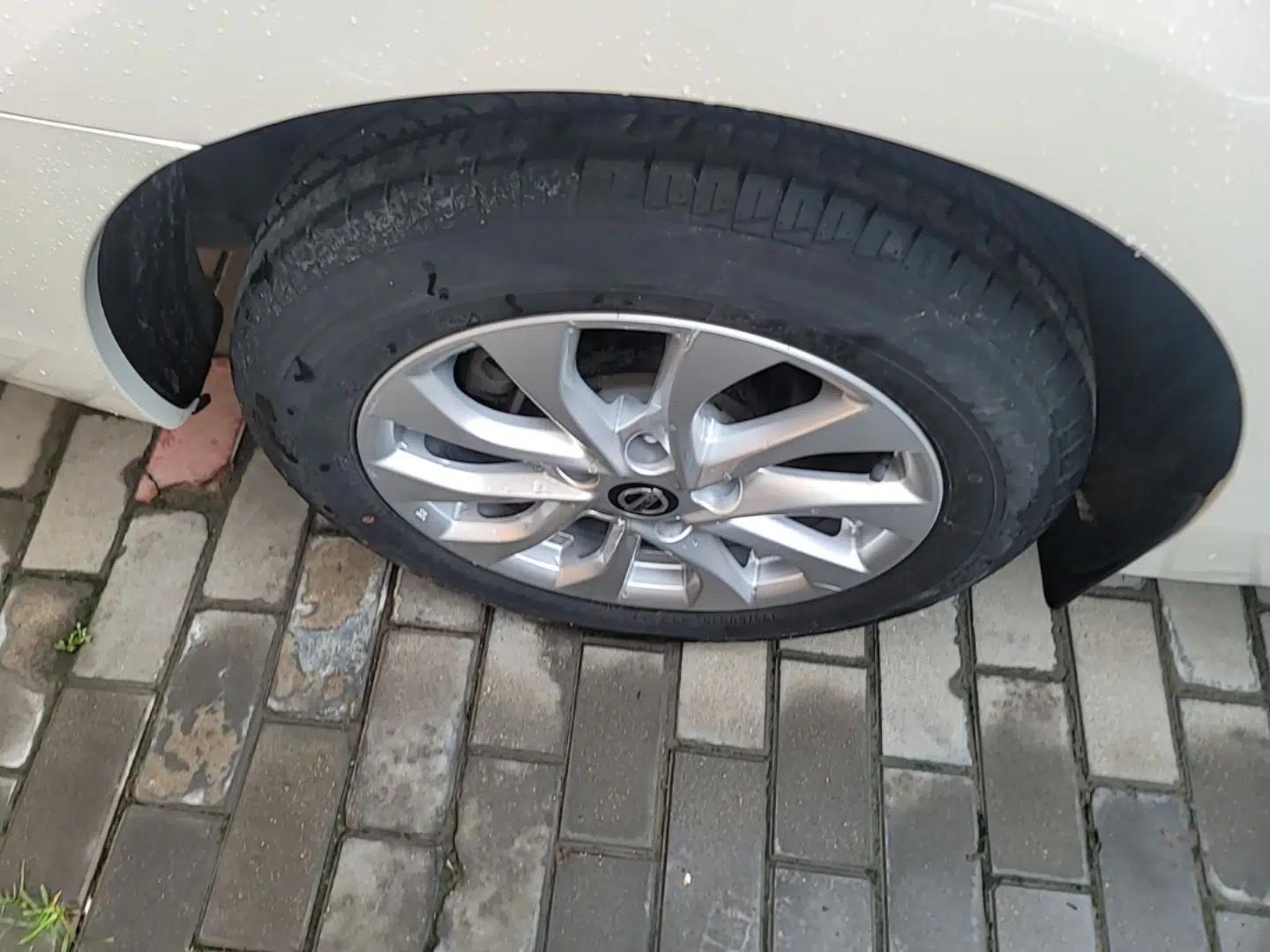 Nissan Sylphy 2021 Classic 1.6XL CVT Luxury Edition — миниатюра 11