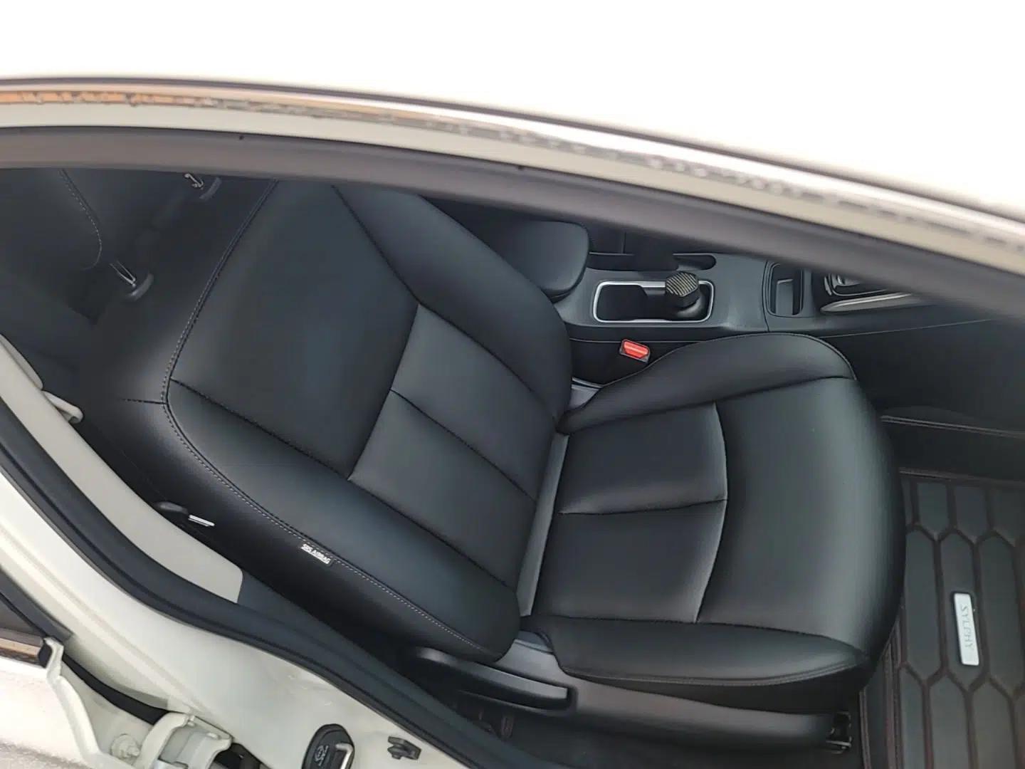 Nissan Sylphy 2021 Classic 1.6XL CVT Luxury Edition — миниатюра 19