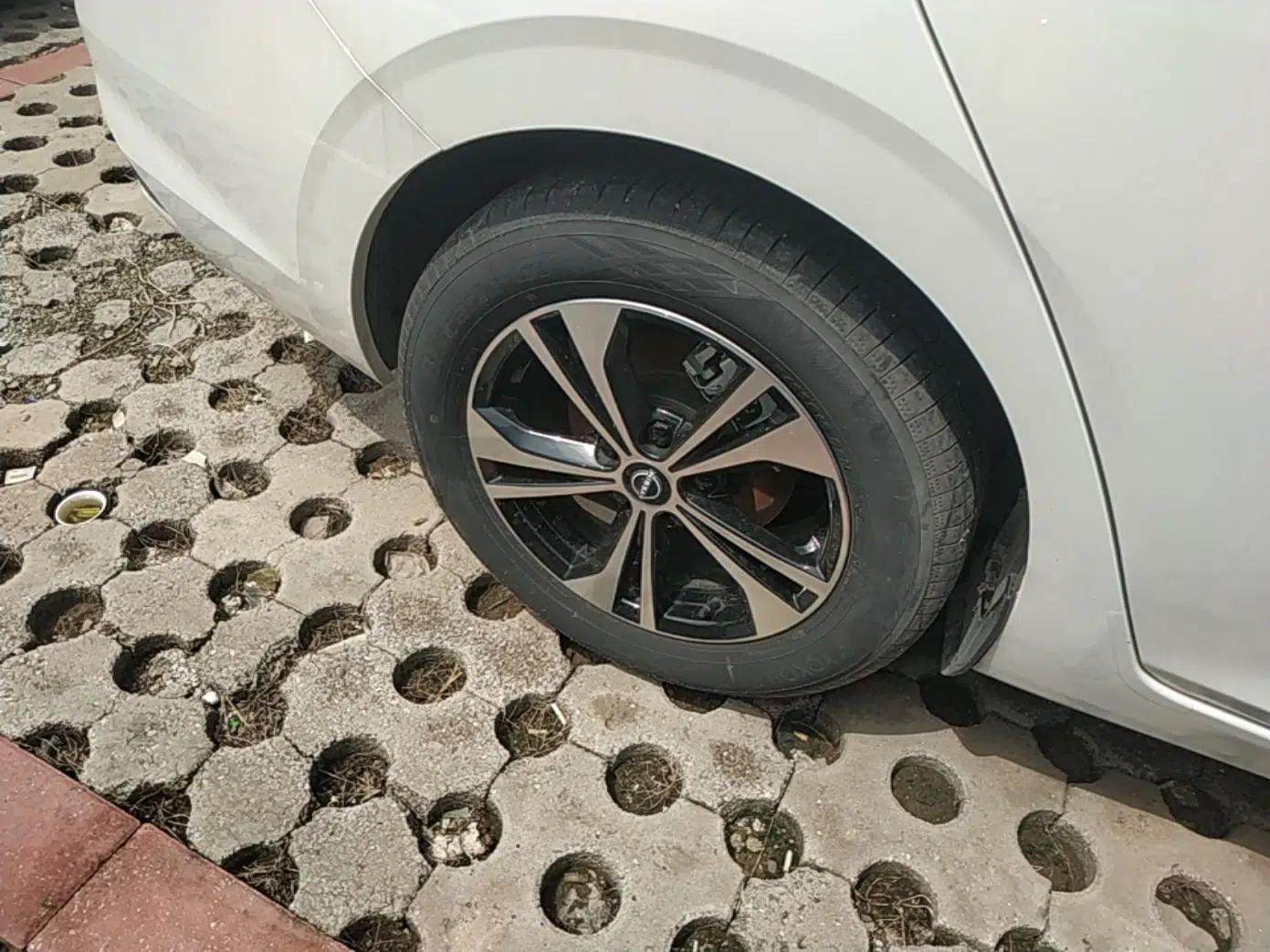 Nissan Sylphy 2023 1.6L CVT Enjoyment Edition — миниатюра 11