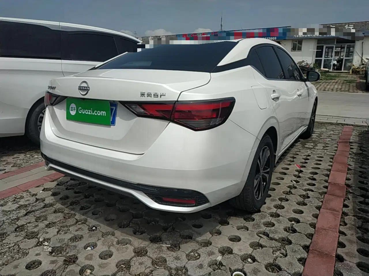 Nissan Sylphy 2023 1.6L CVT Enjoyment Edition — миниатюра 6