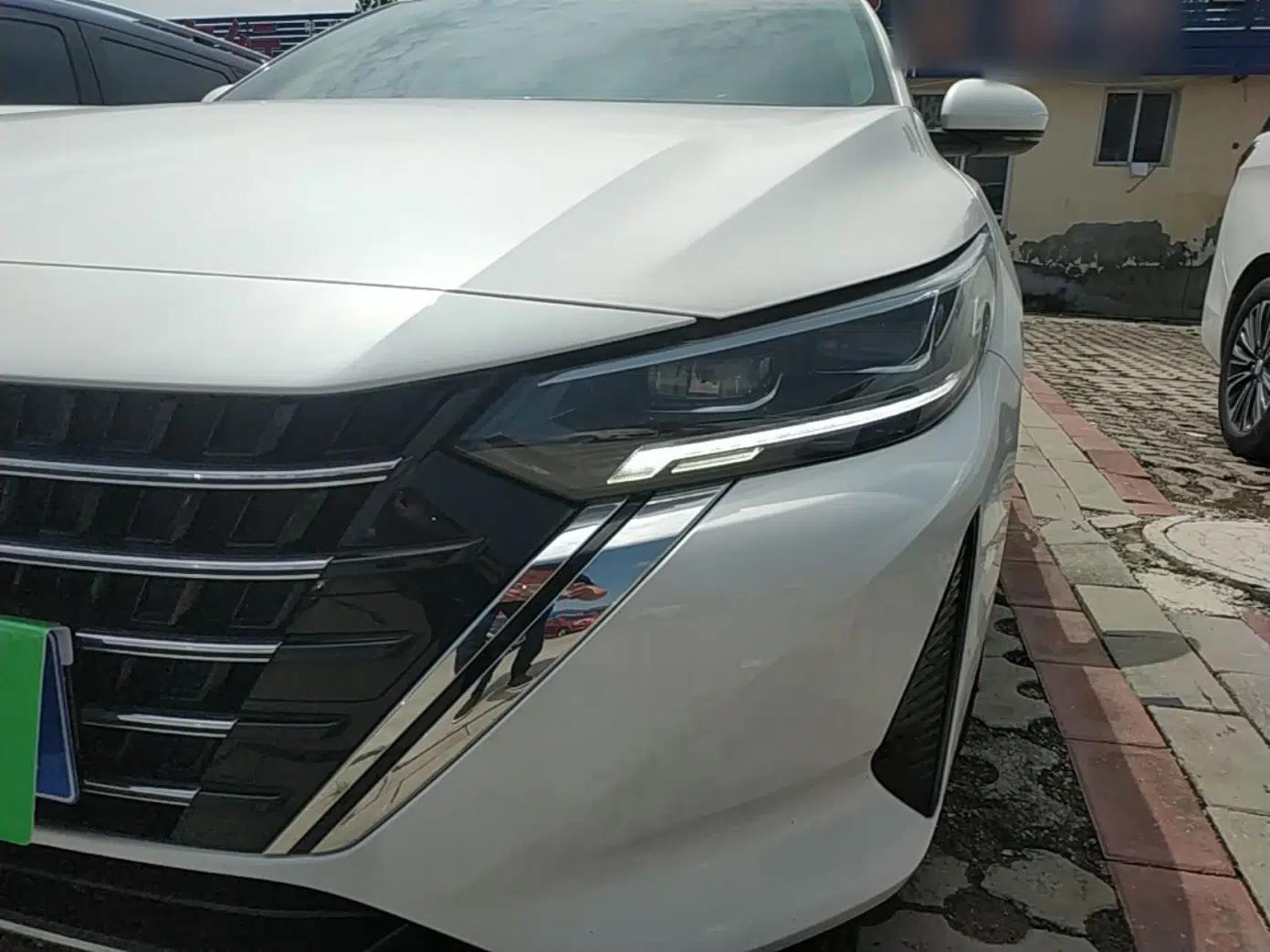 Nissan Sylphy 2023 1.6L CVT Enjoyment Edition — миниатюра 8
