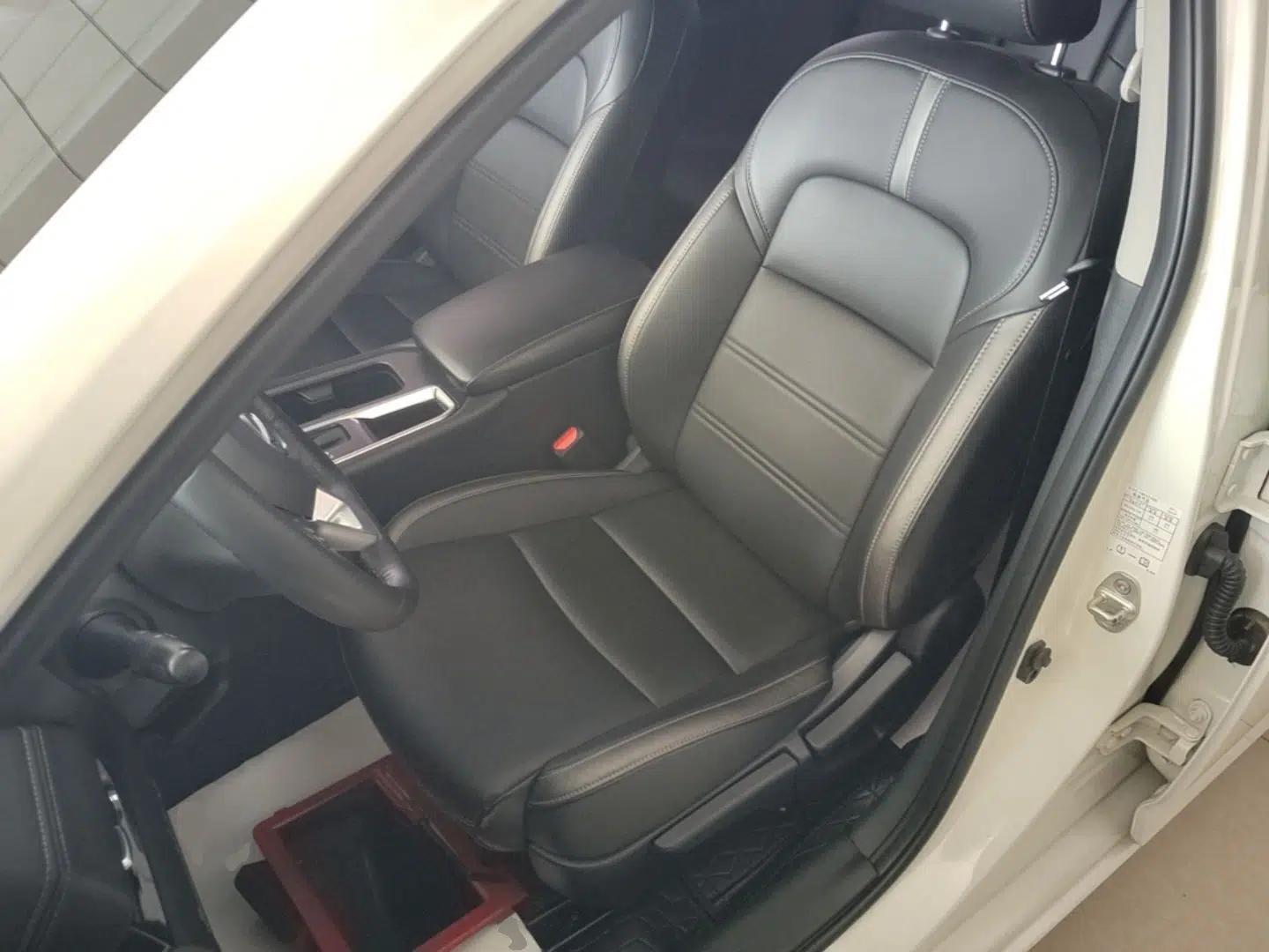 Nissan Sylphy 2020 1.6L XL CVT Enjoyment Edition — миниатюра 17