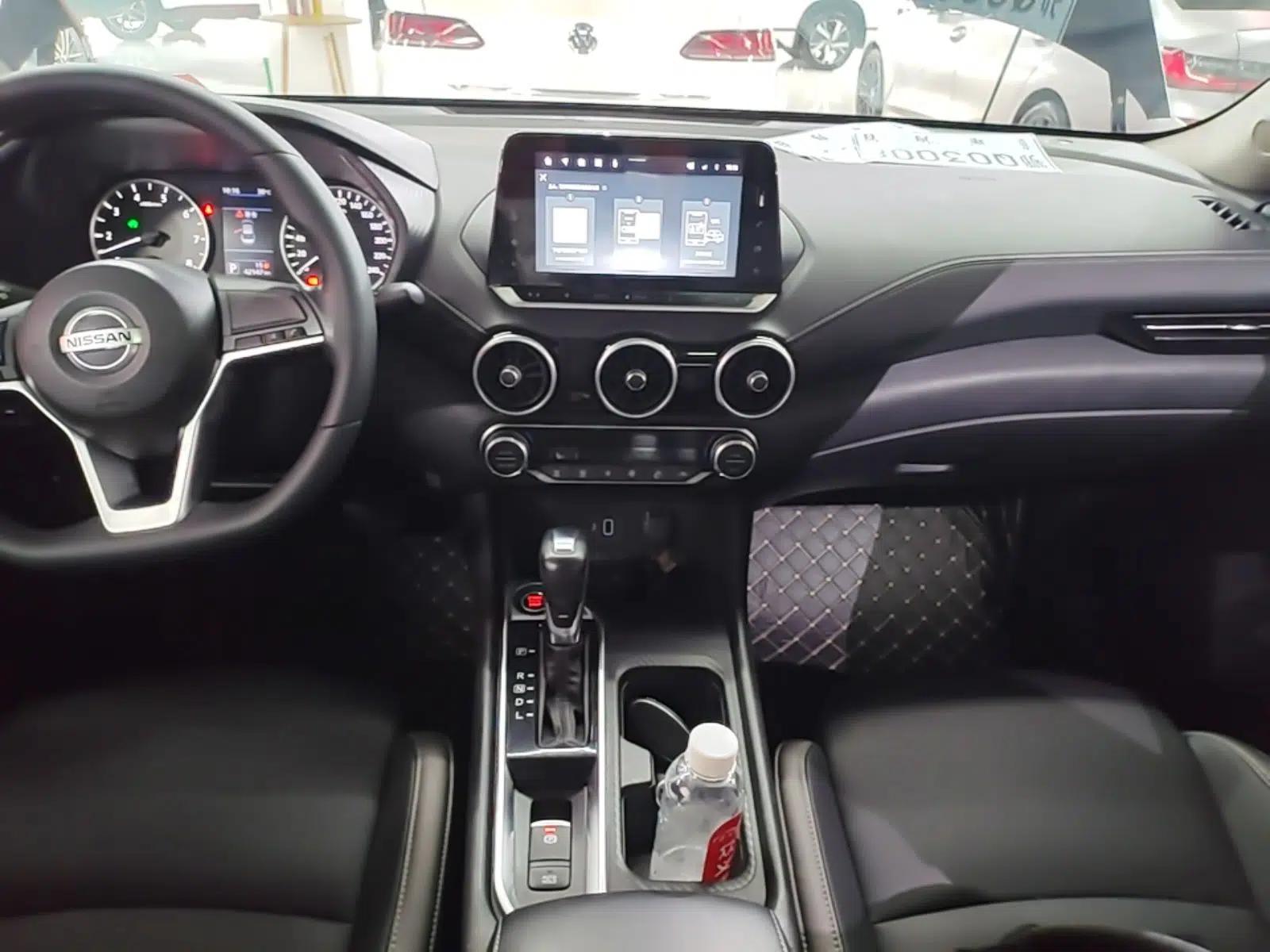 Nissan Sylphy 2022 1.6L XL CVT Enjoyment Edition — миниатюра 15