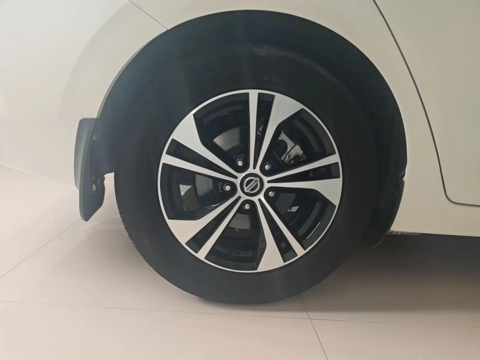 Nissan Sylphy 2022 1.6L XL CVT Enjoyment Edition — миниатюра 11