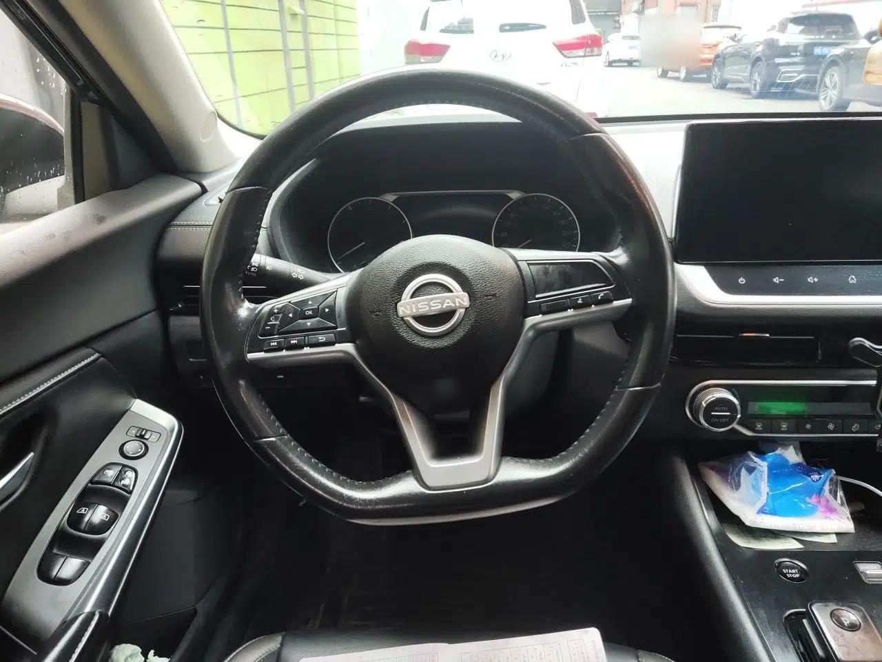 Nissan Sylphy 2022 All-Electric e-POWER Version with Large Display — миниатюра 10