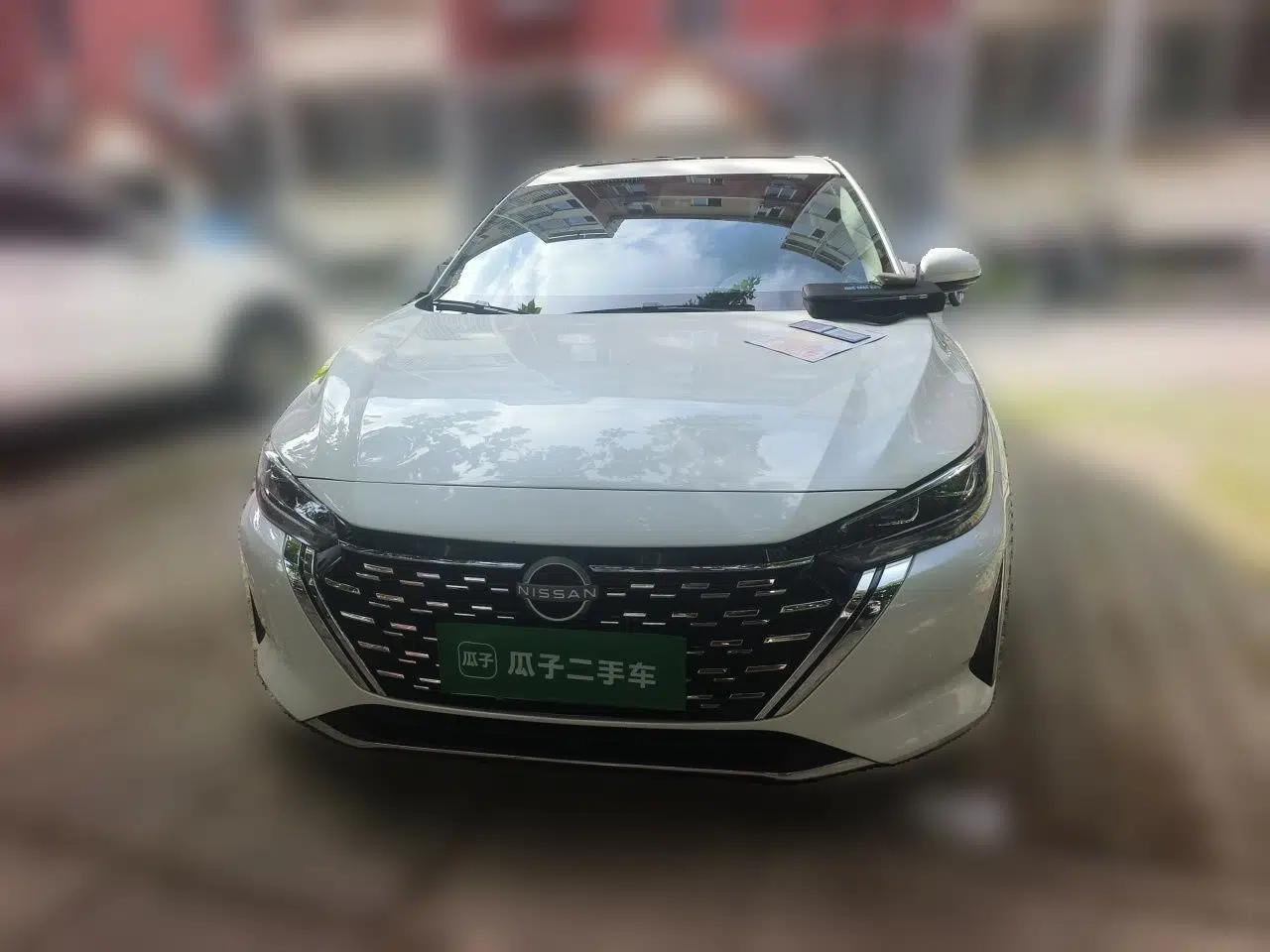 Nissan Sylphy 2023 Super Hybrid Electric Drive All-Electric Drive with Large Screen Version — миниатюра 2