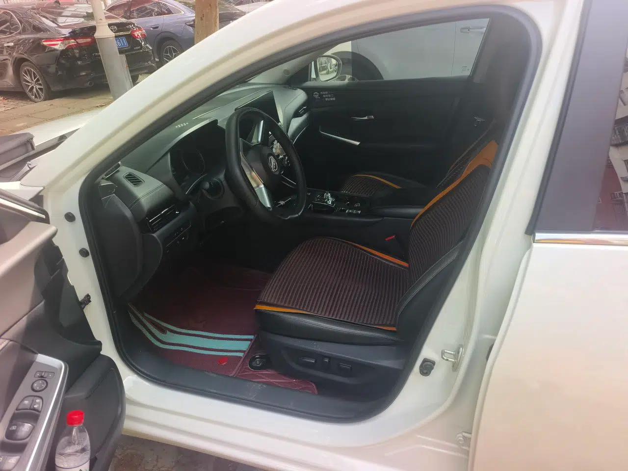 Nissan Sylphy 2023 Super Hybrid Electric Drive All-Electric Drive with Large Screen Version — миниатюра 14