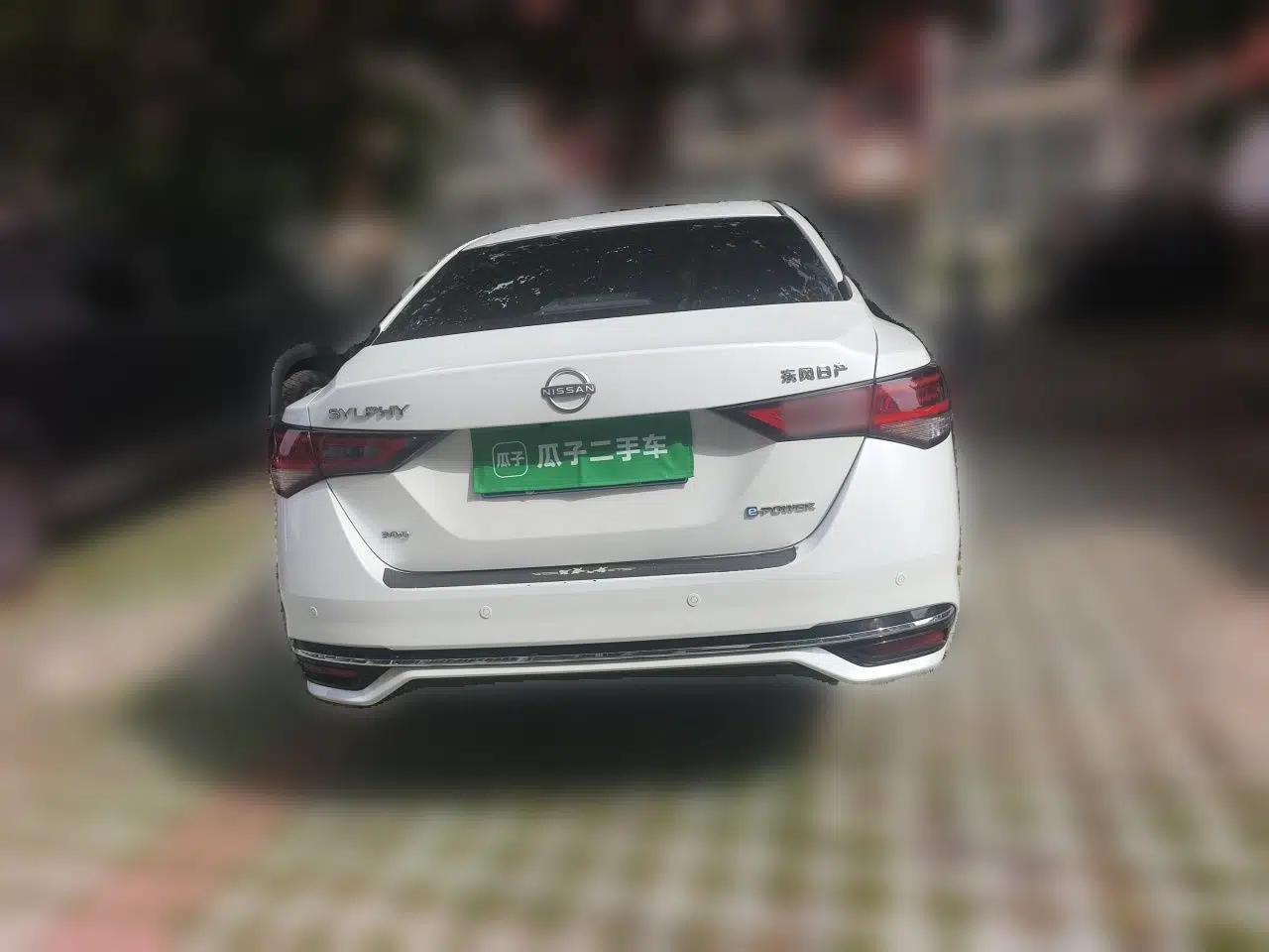 Nissan Sylphy 2023 Super Hybrid Electric Drive All-Electric Drive with Large Screen Version — миниатюра 5