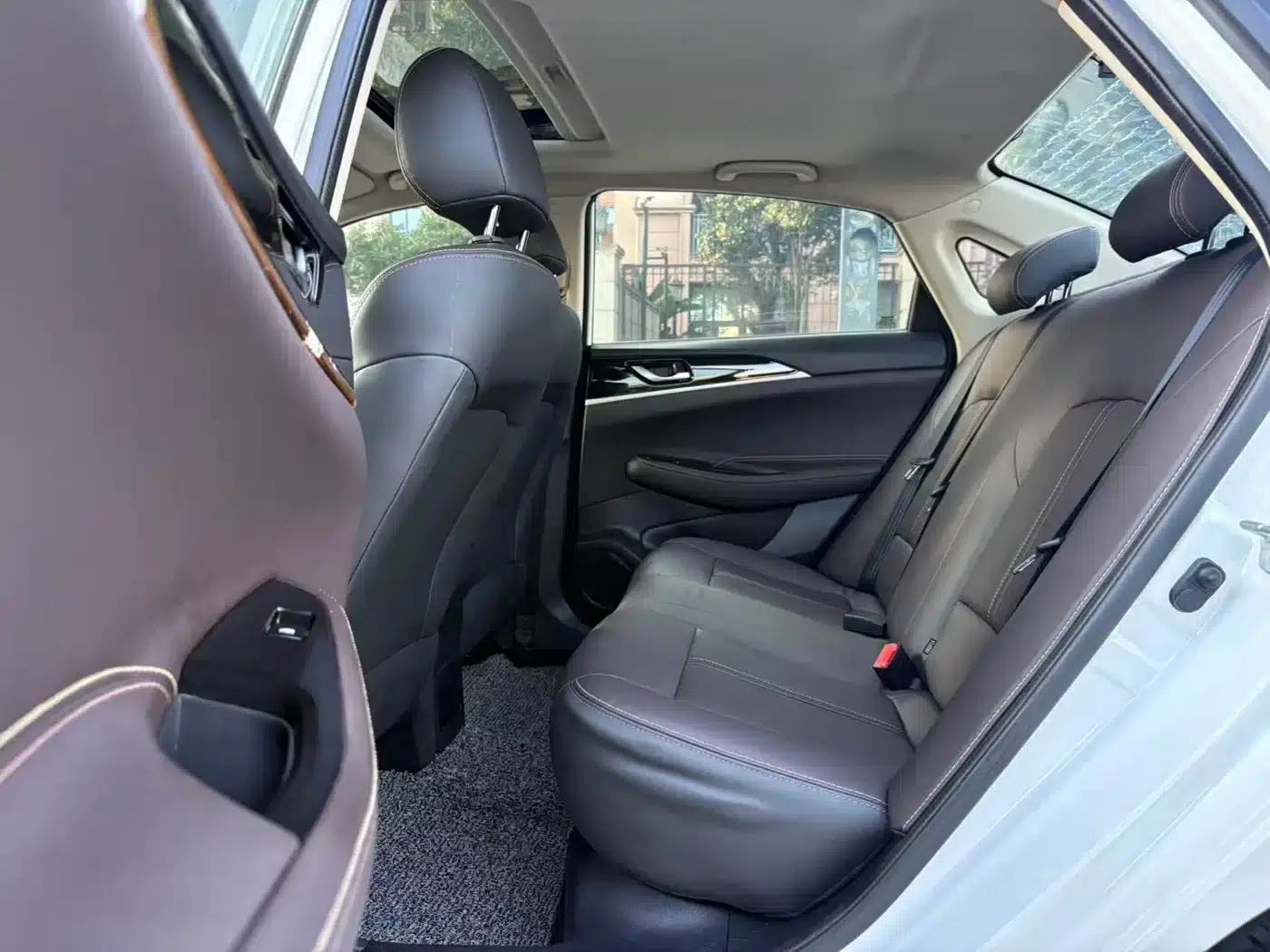 Changan Eado DT 2018 1.6L Automatic Smart Edition — миниатюра 11