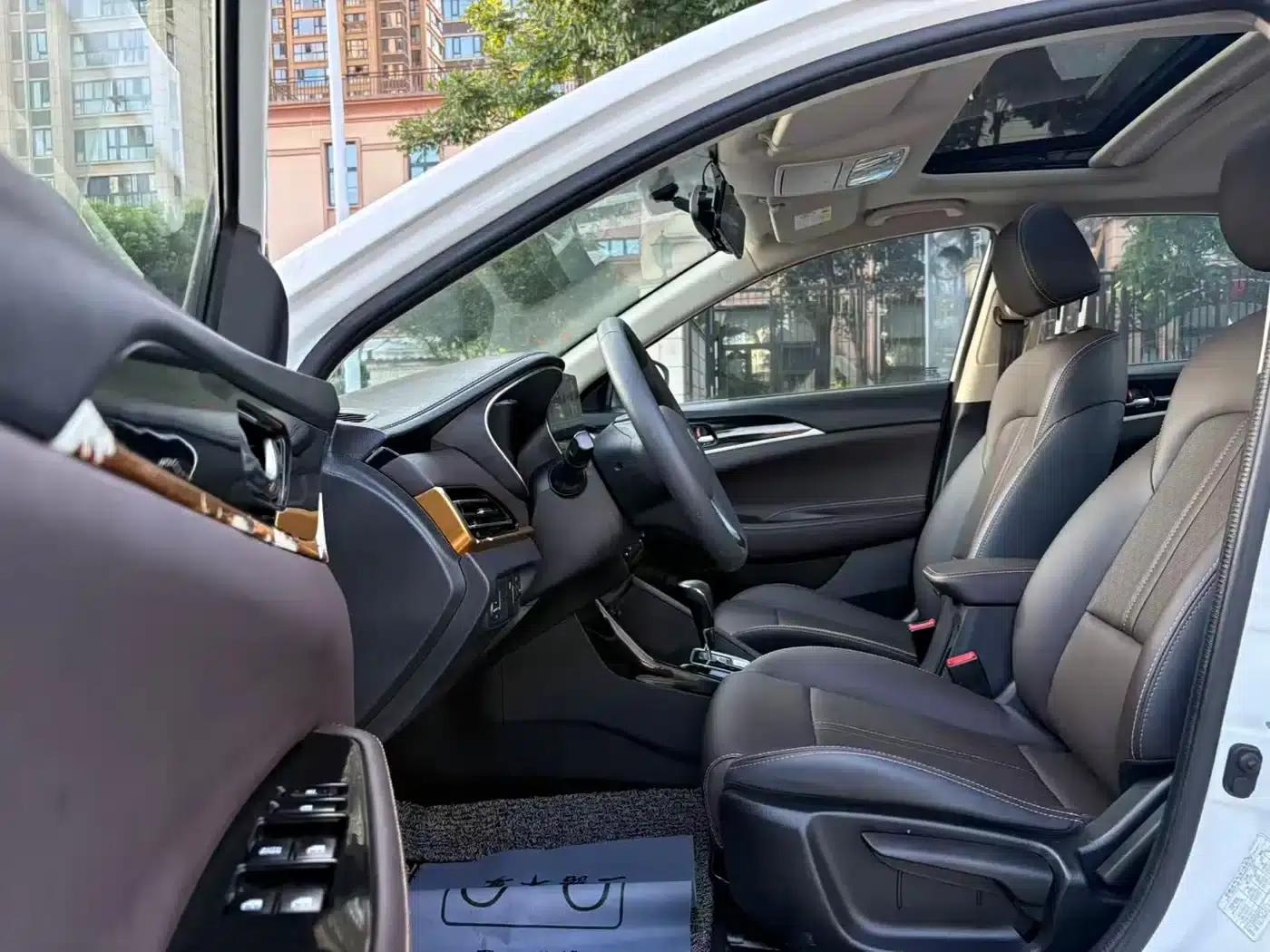 Changan Eado DT 2018 1.6L Automatic Smart Edition — миниатюра 10