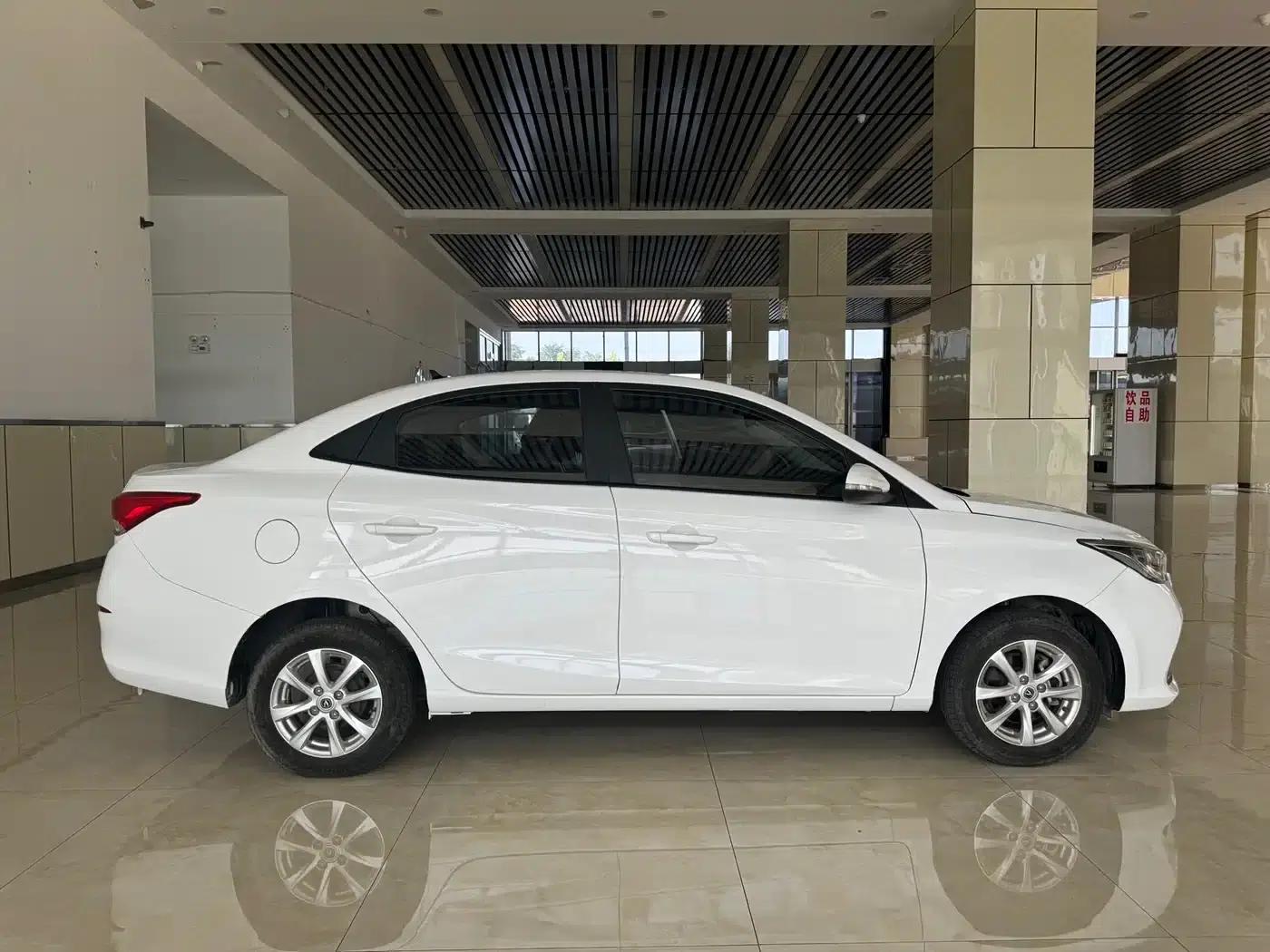 Yuexiang 2019 1.5L DCT Luxury Edition (National VI Emission Standard) — миниатюра 15