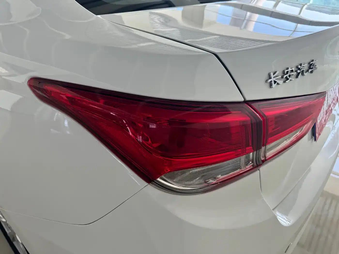 Yuexiang 2019 1.5L DCT Luxury Edition (National VI Emission Standard) — миниатюра 8