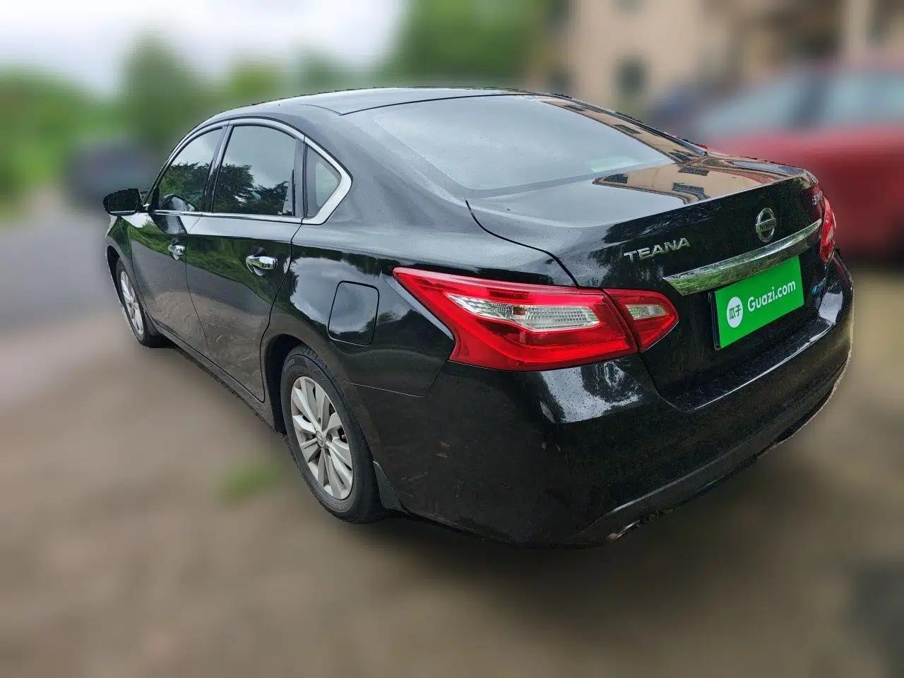 Nissan Teana 2016 2.0L XL Comfort Edition — миниатюра 4