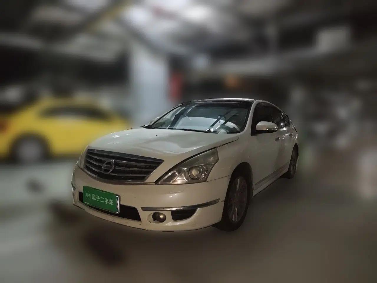 Nissan Teana 2011 Duke 2.5L XV Luxury Edition — миниатюра 1