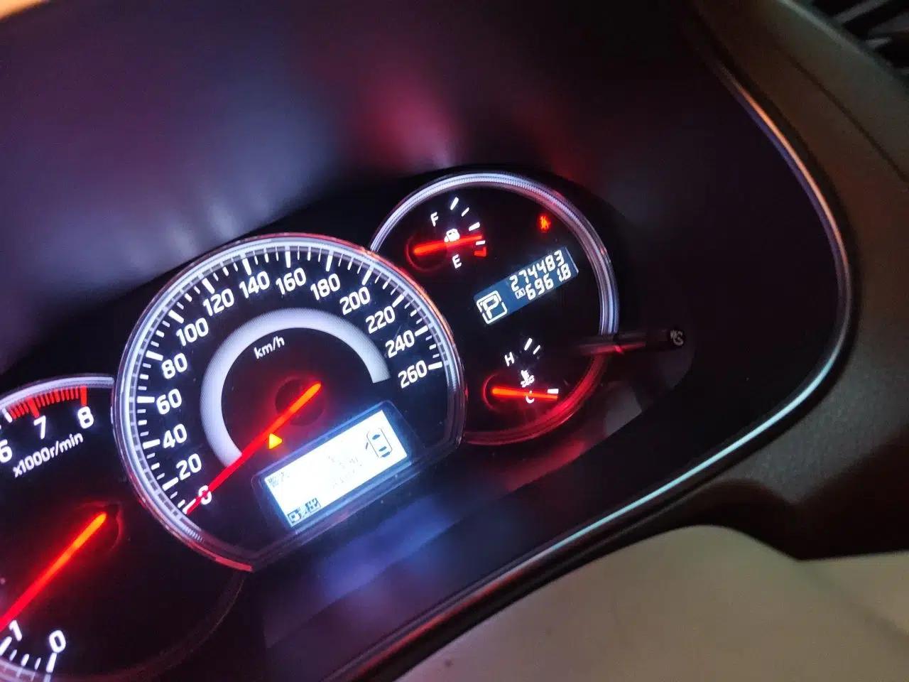 Nissan Teana 2011 Duke 2.5L XV Luxury Edition — миниатюра 12