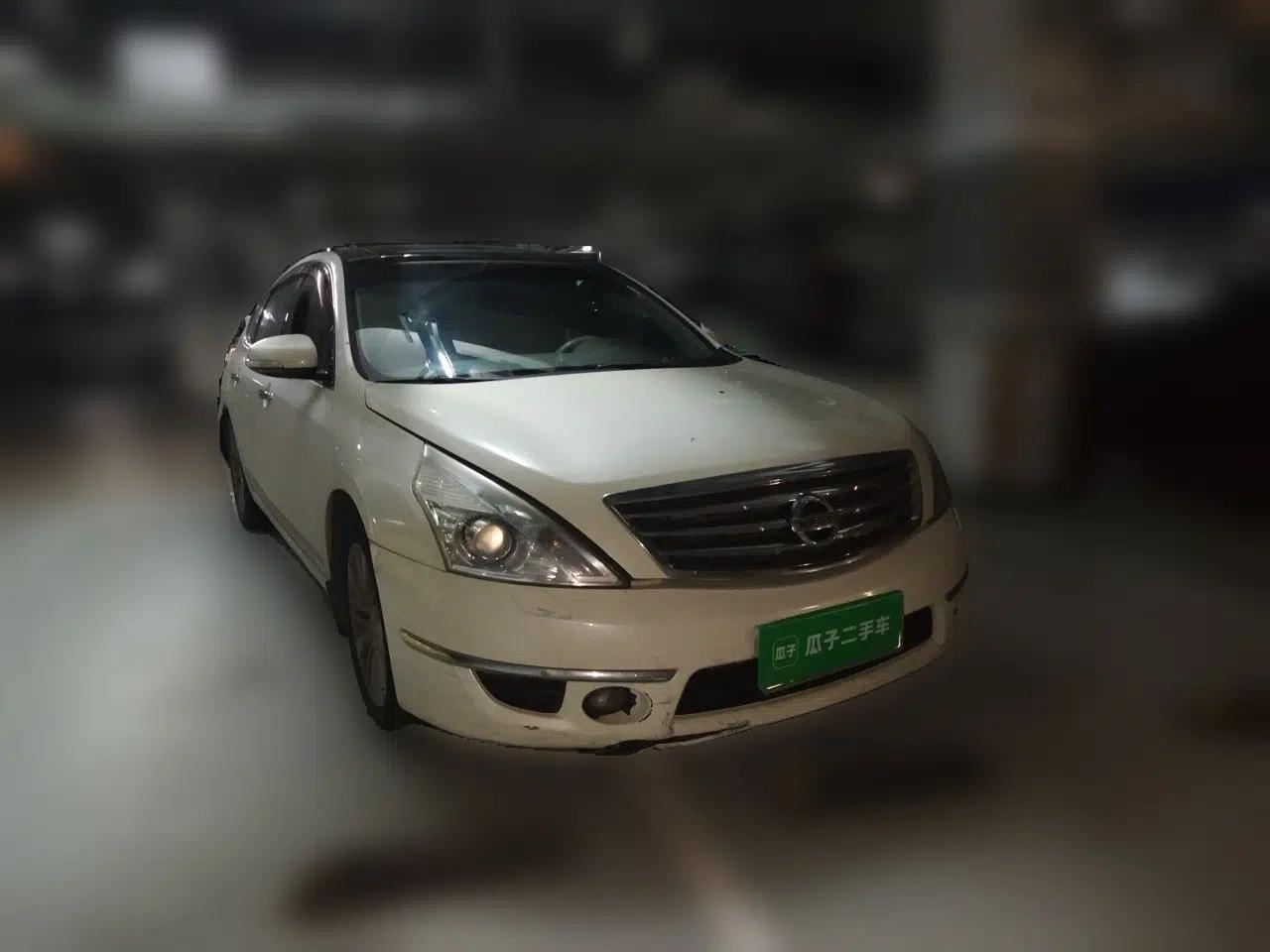 Nissan Teana 2011 Duke 2.5L XV Luxury Edition — миниатюра 3