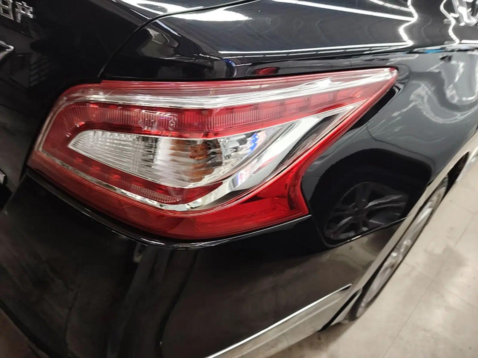 Nissan Teana 2015 2.0L XL Upper Champions League Tech Edition — миниатюра 9