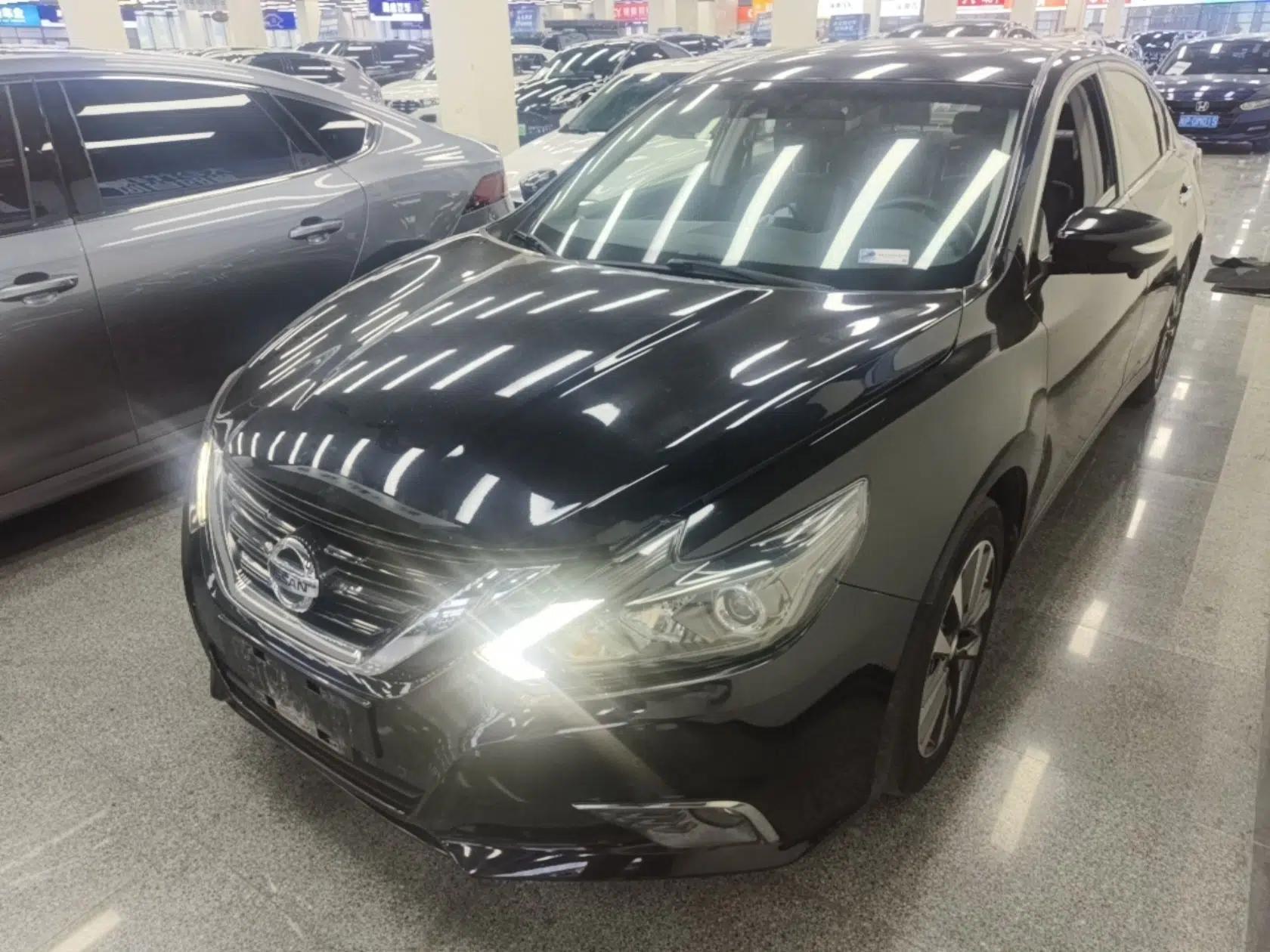 Nissan Teana 2016 2.5L XL-UpperNAVI Tech Prestige Edition — миниатюра 1