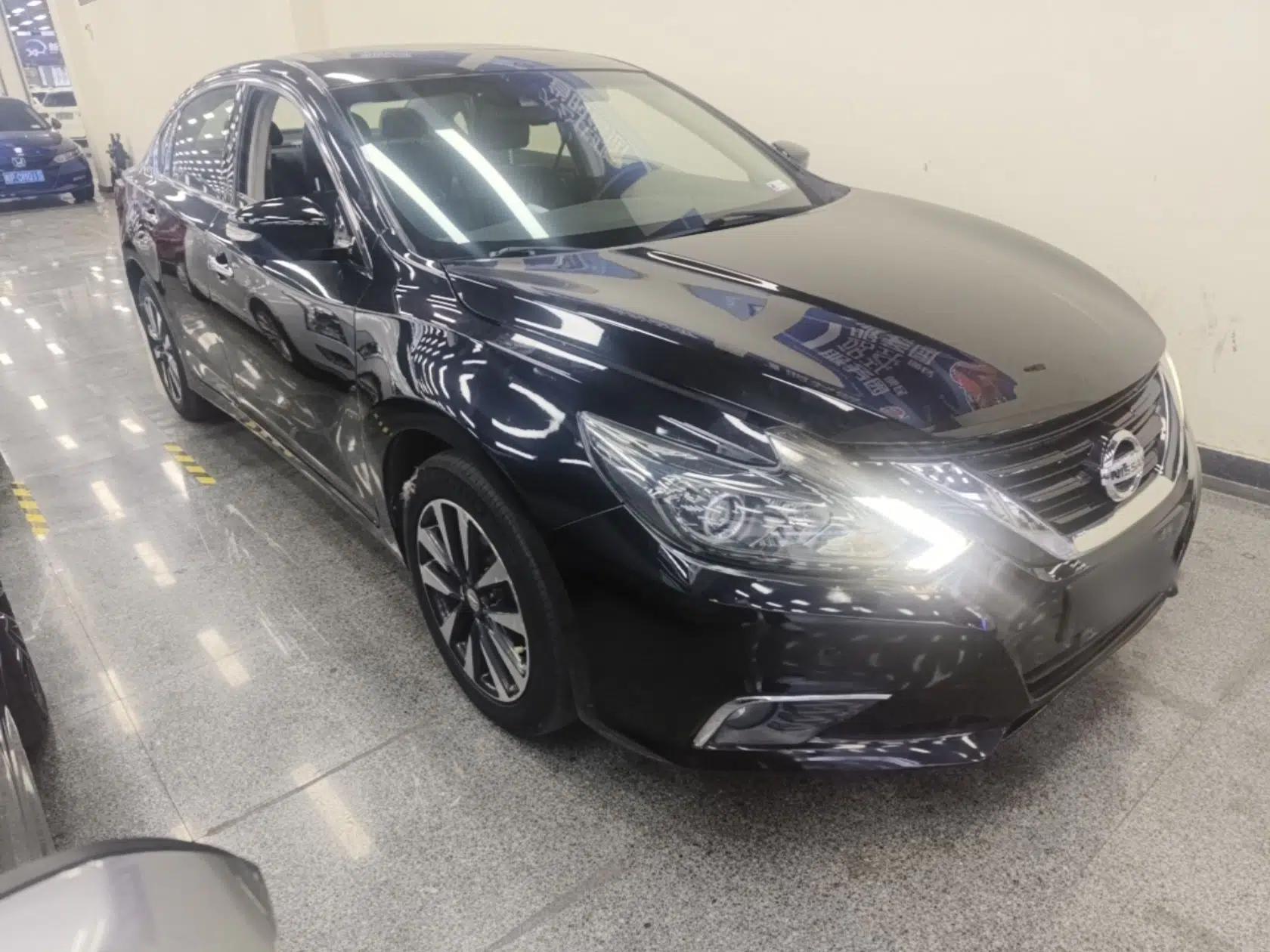 Nissan Teana 2016 2.5L XL-UpperNAVI Tech Prestige Edition — миниатюра 3
