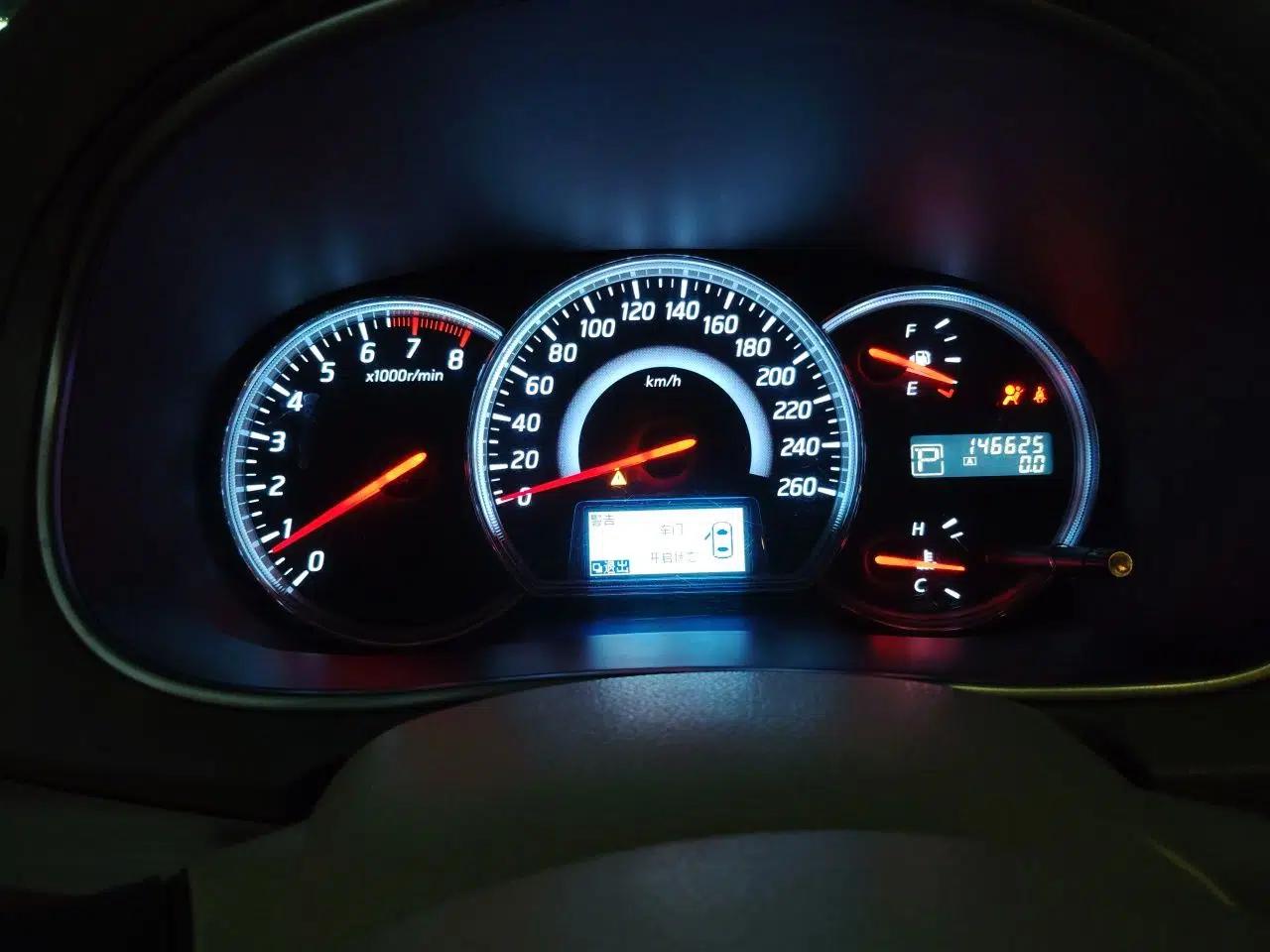 Nissan Teana 2011 2.5L XL Advanced Edition — миниатюра 11