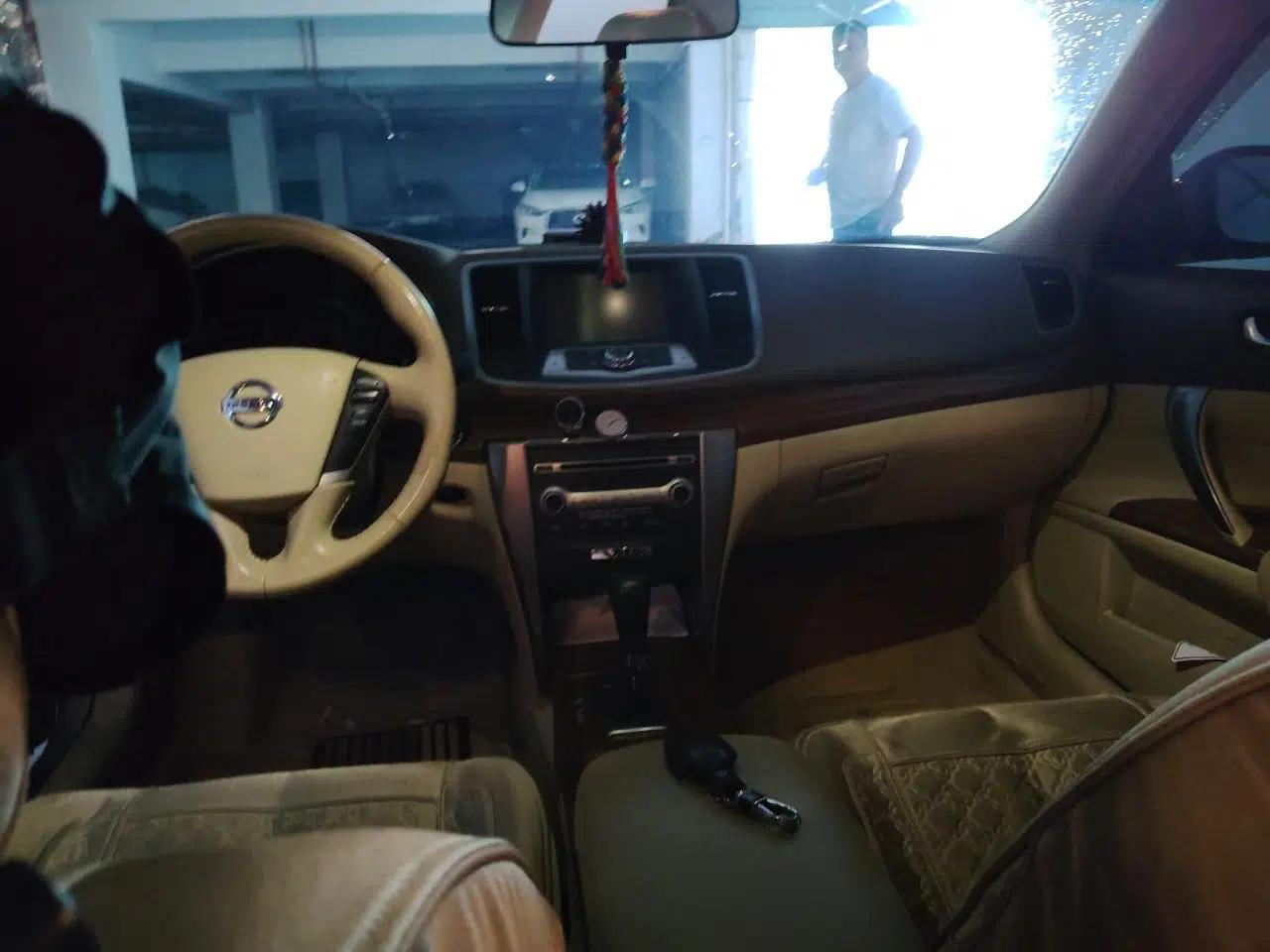 Nissan Teana 2011 2.5L XL Advanced Edition — миниатюра 18