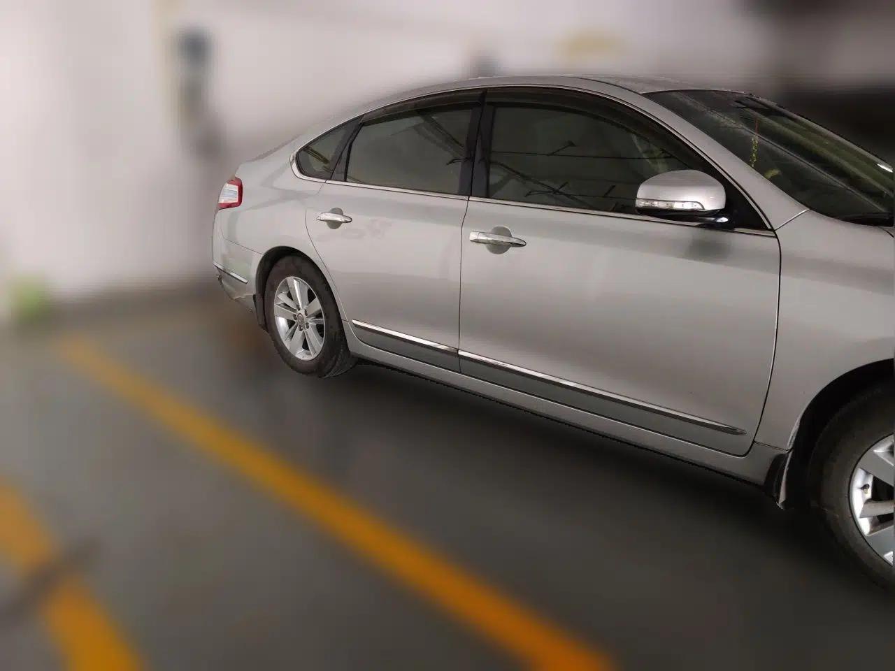 Nissan Teana 2011 2.5L XL Advanced Edition — миниатюра 3