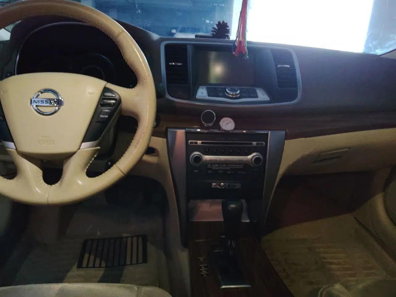 Nissan Teana 2011 2.5L XL Advanced Edition — миниатюра 9