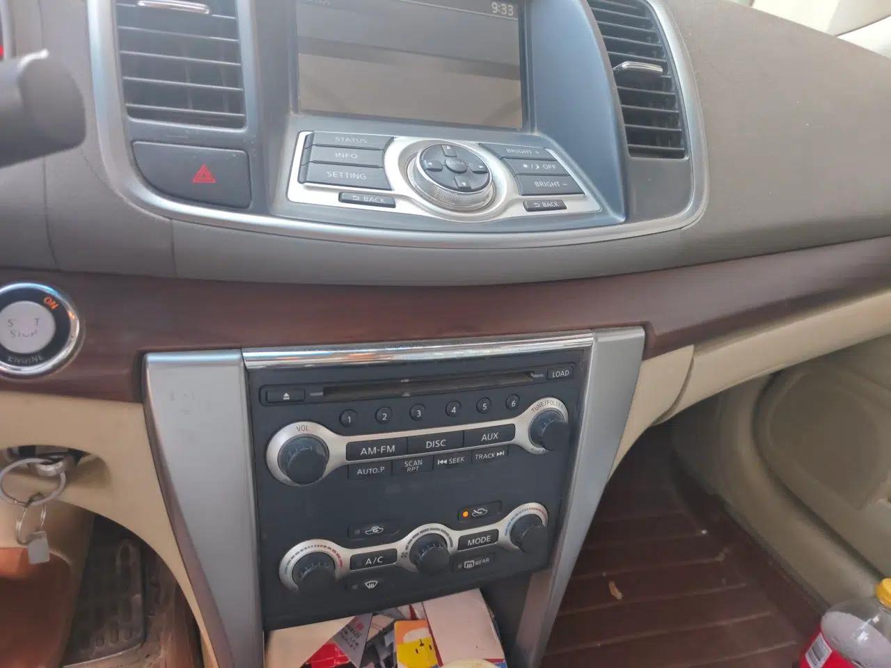 Nissan Teana 2009 Duke 2.5L XV VIP Deluxe Edition — миниатюра 13