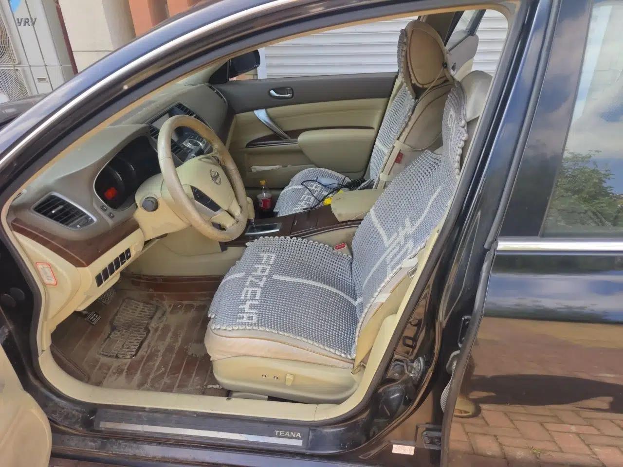 Nissan Teana 2009 Duke 2.5L XV VIP Deluxe Edition — миниатюра 15
